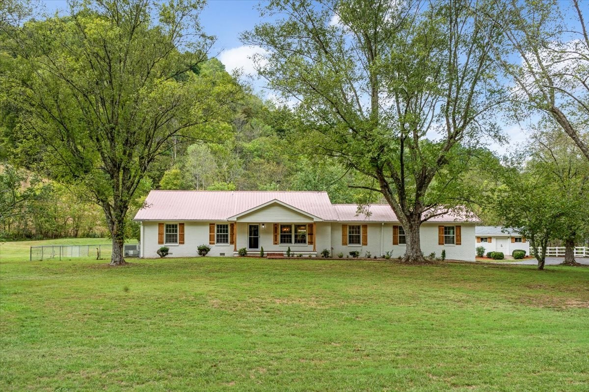 315 Little Creek Rd Property Photo 1