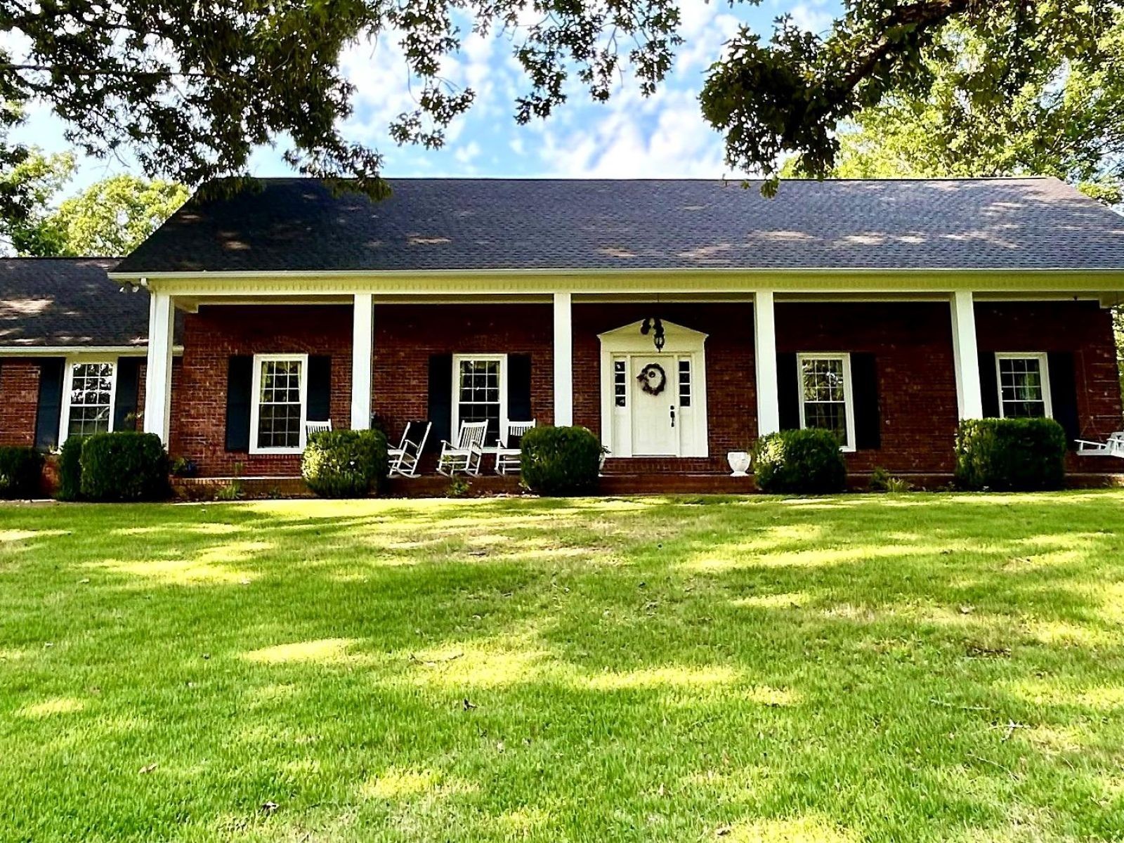 255 Hartley Rd Property Photo 2