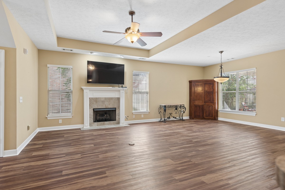 1122 Cavesson Cir Property Photo 6