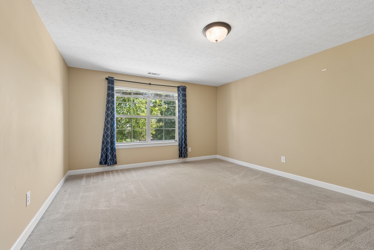 1122 Cavesson Cir Property Photo 20