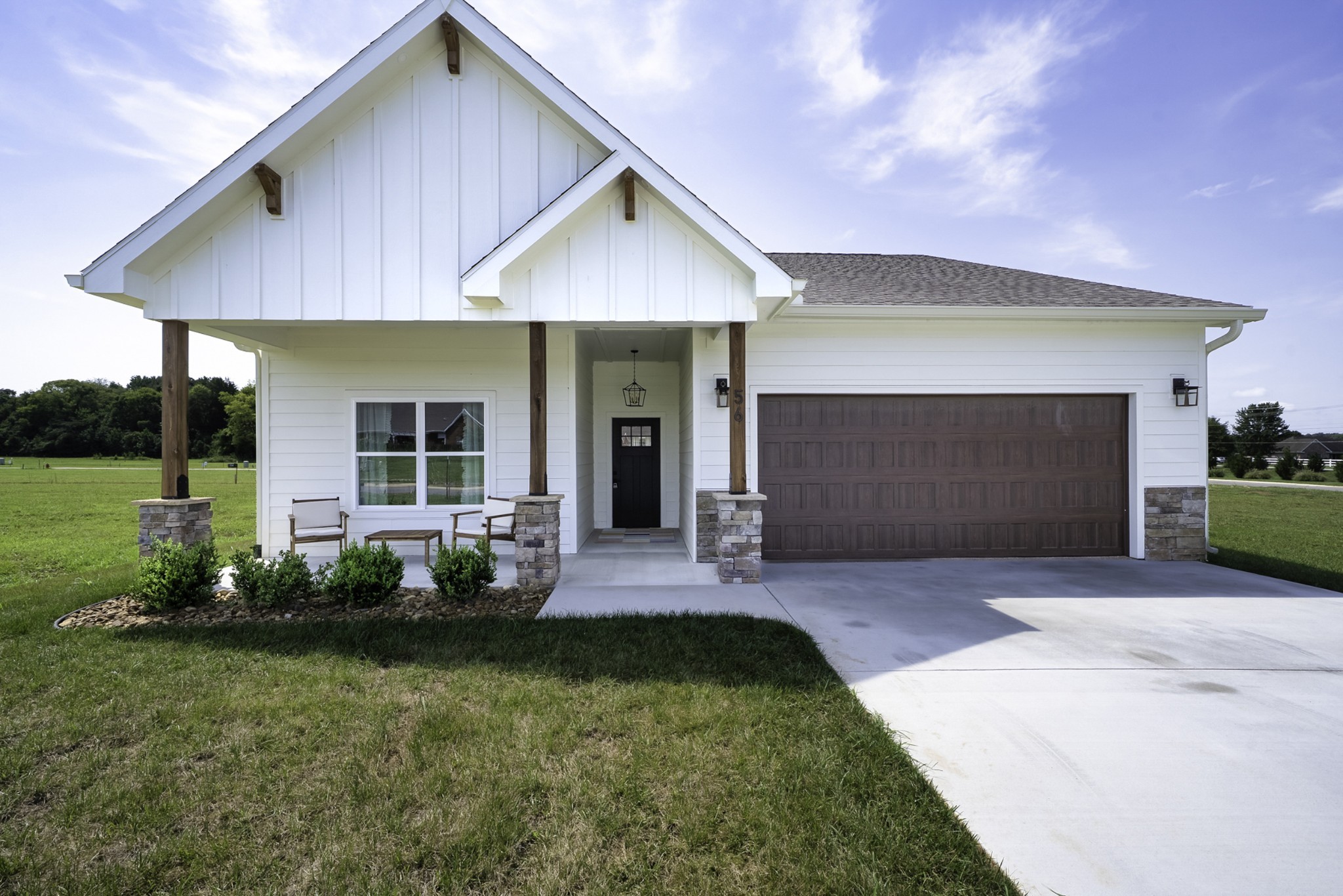 56 Deer Valley Cir Property Photo 2