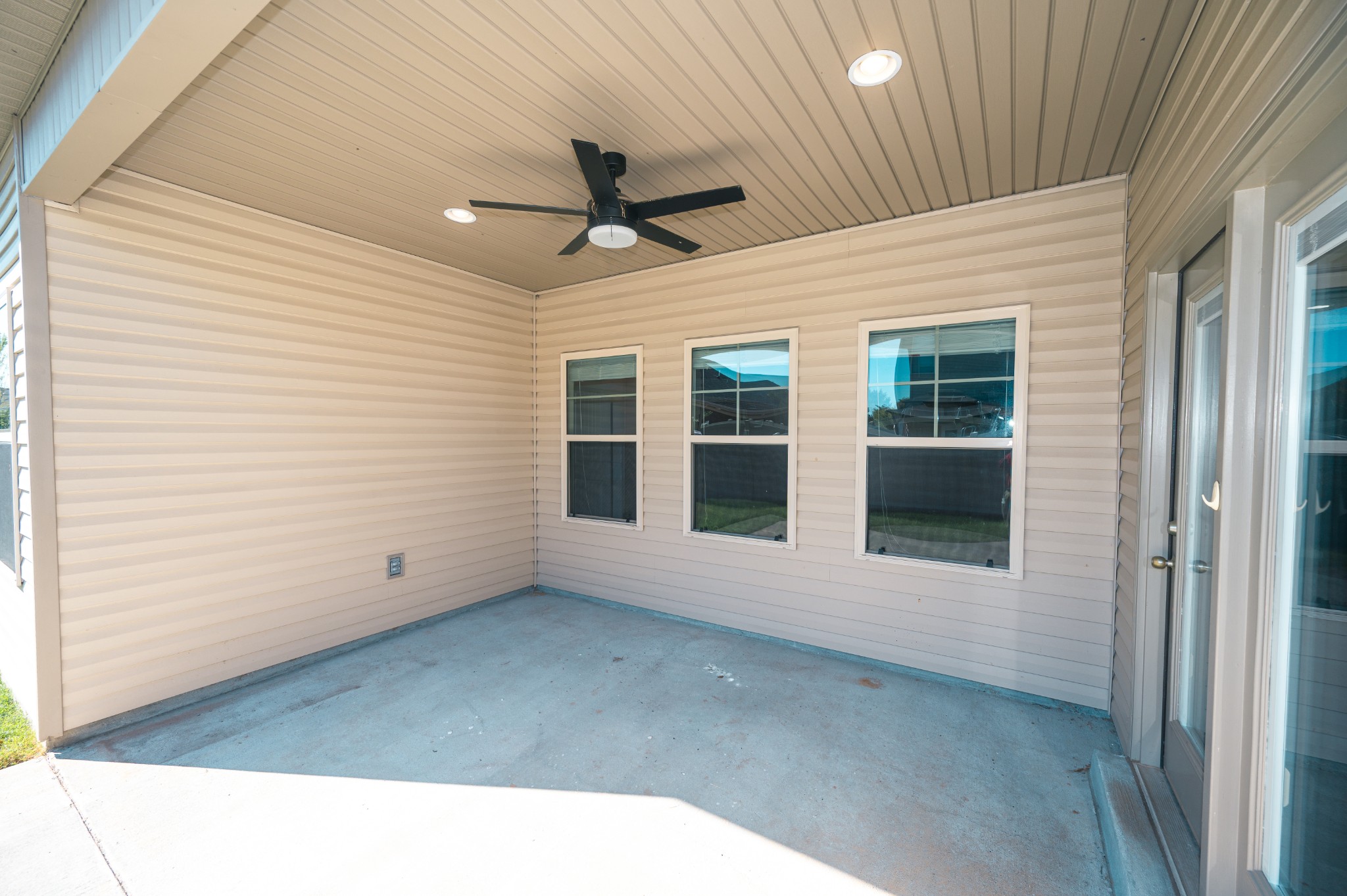 1635 Alysheba Run Property Photo 7