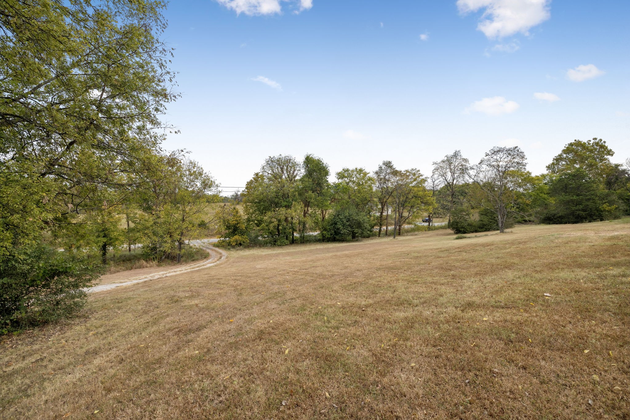1687 Columbia Rock Rd Property Photo 5