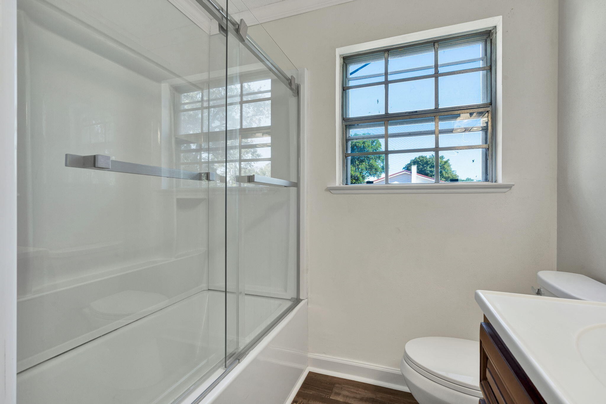 2640 Alvin Court, Nw Property Photo 12