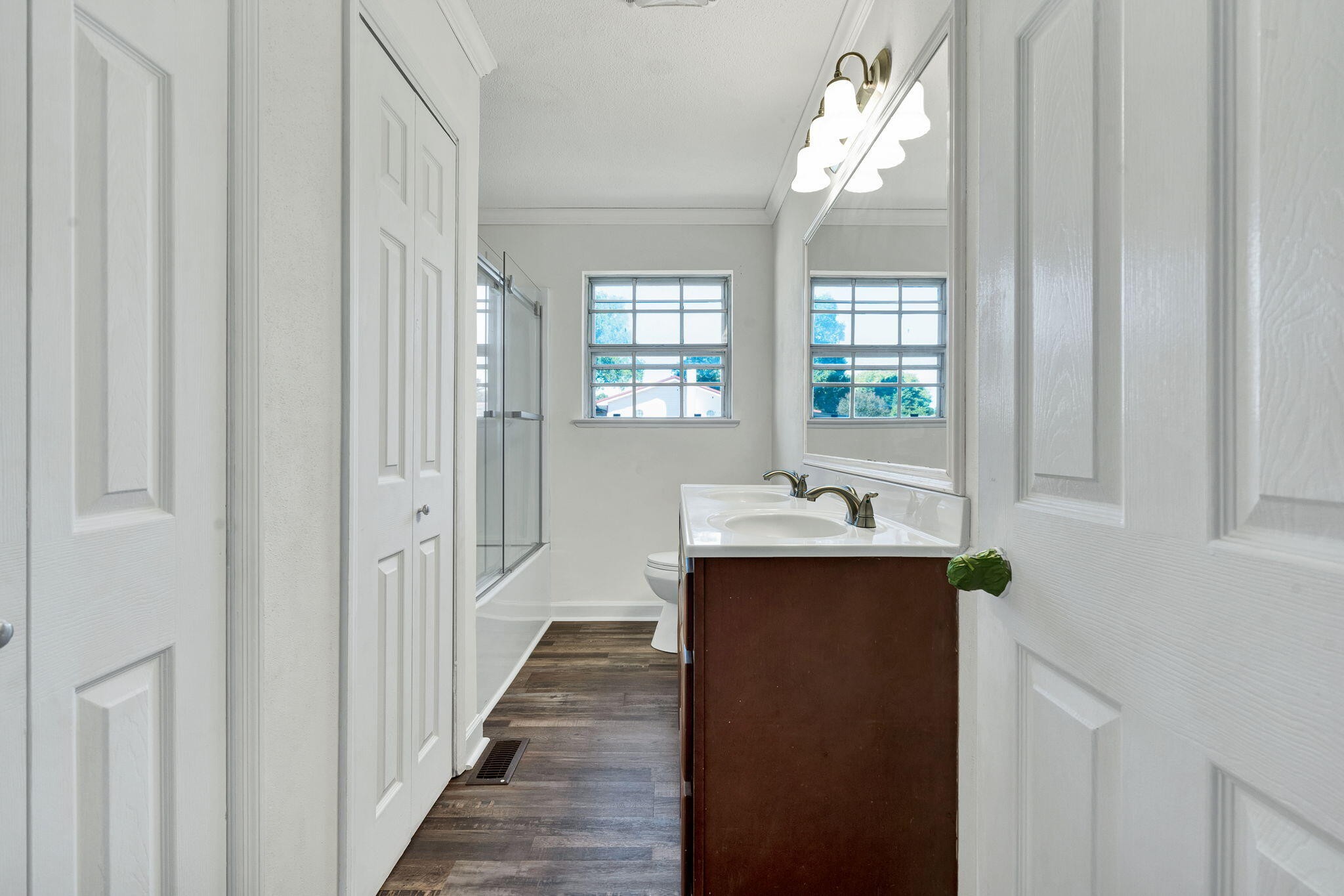 2640 Alvin Court, Nw Property Photo 14