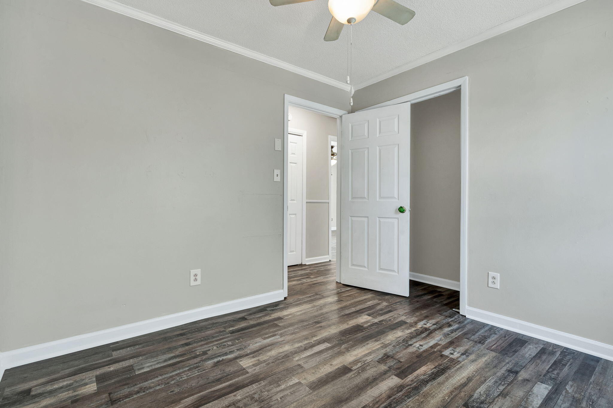 2640 Alvin Court, Nw Property Photo 15