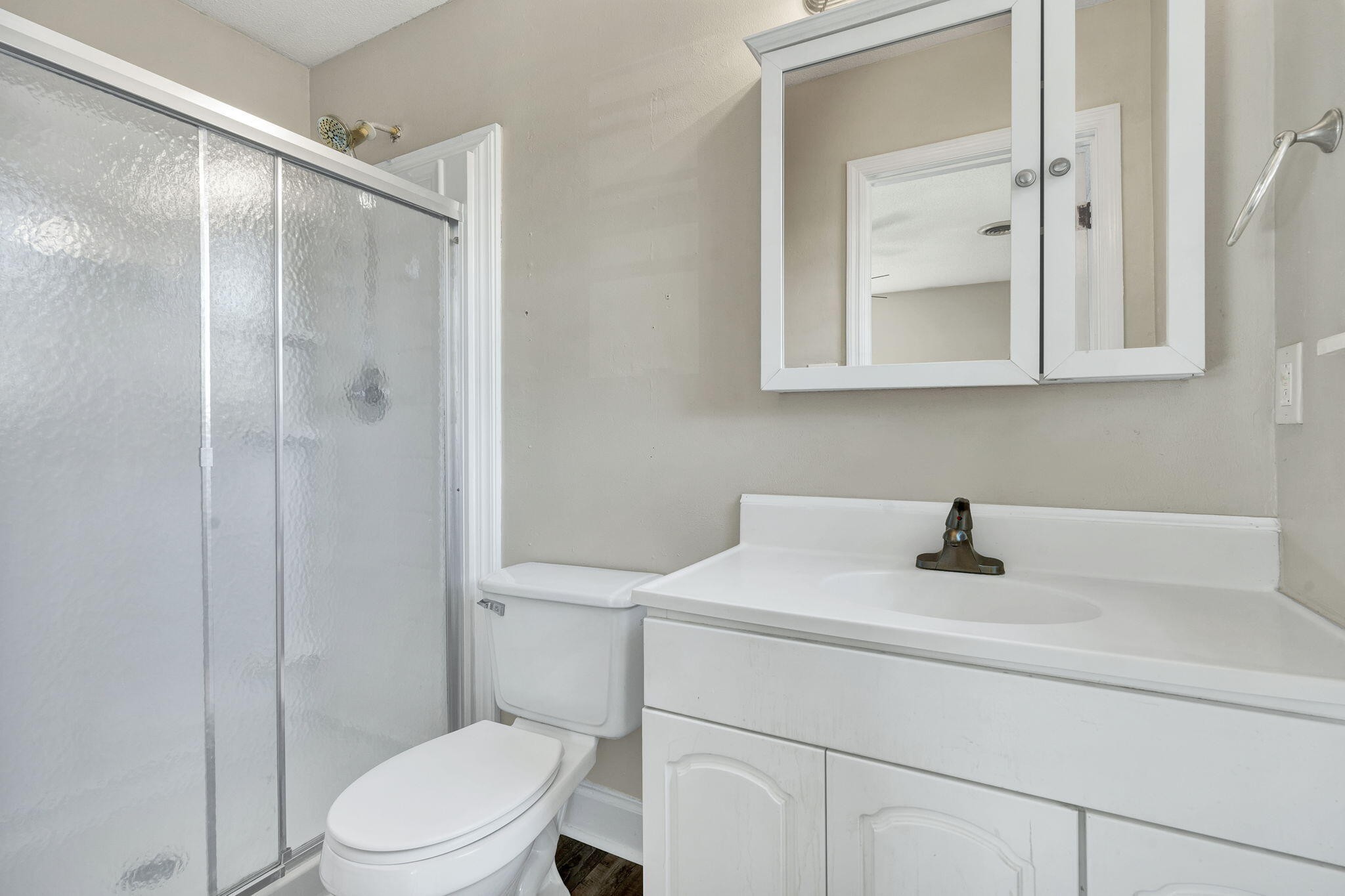 2640 Alvin Court, Nw Property Photo 20