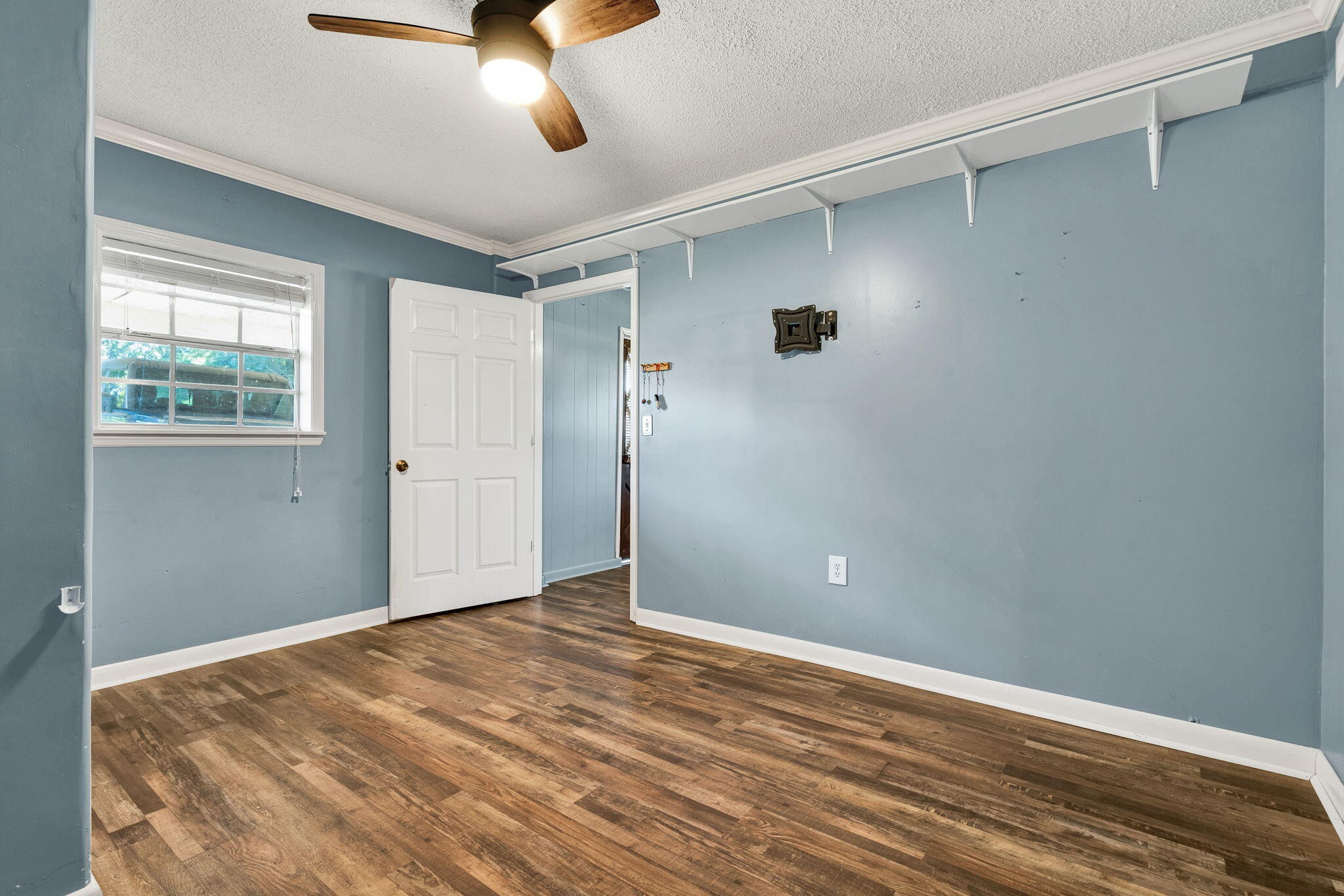 2640 Alvin Court, Nw Property Photo 23