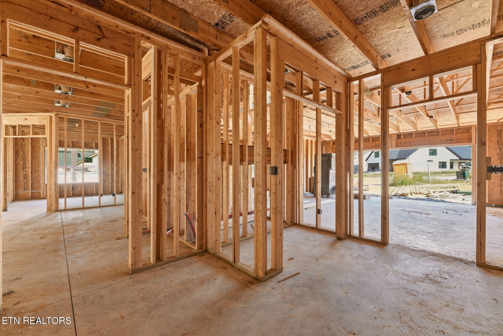 825 Greenhead Lane Property Photo 18