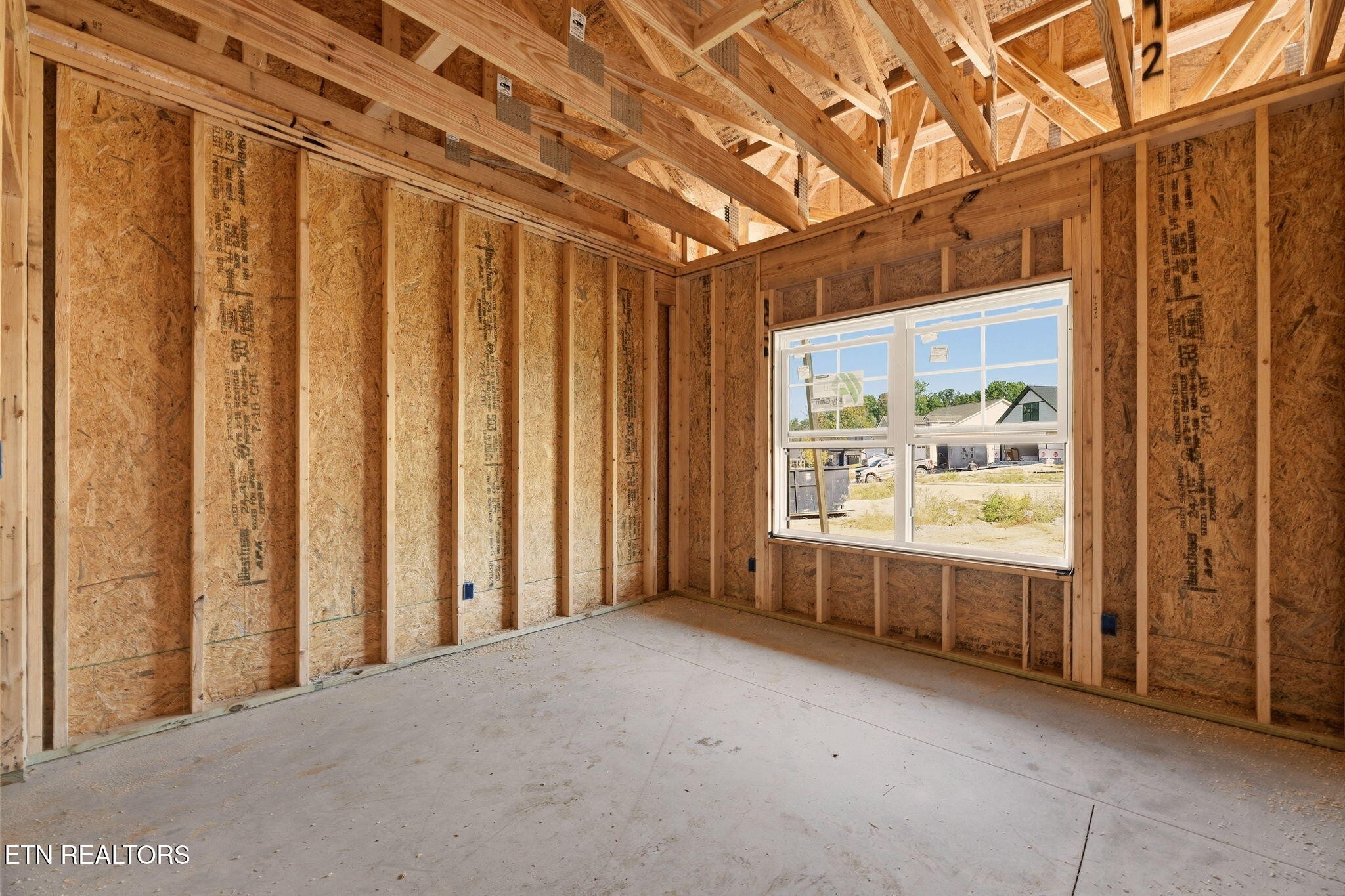 825 Greenhead Lane Property Photo 19