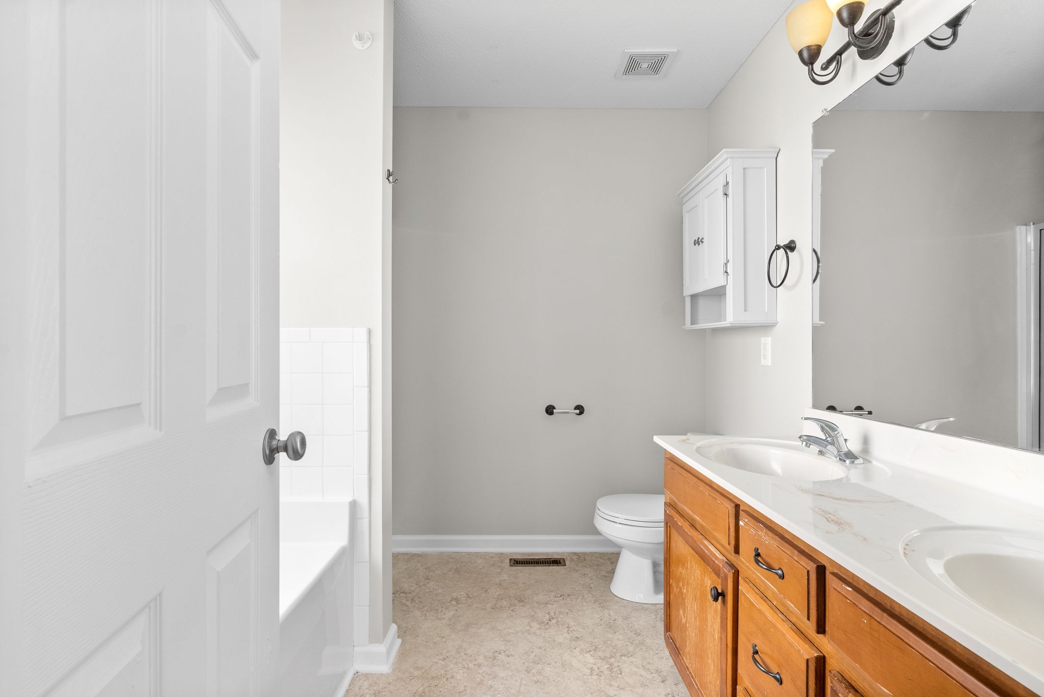 3726 Nadia Dr Property Photo 14