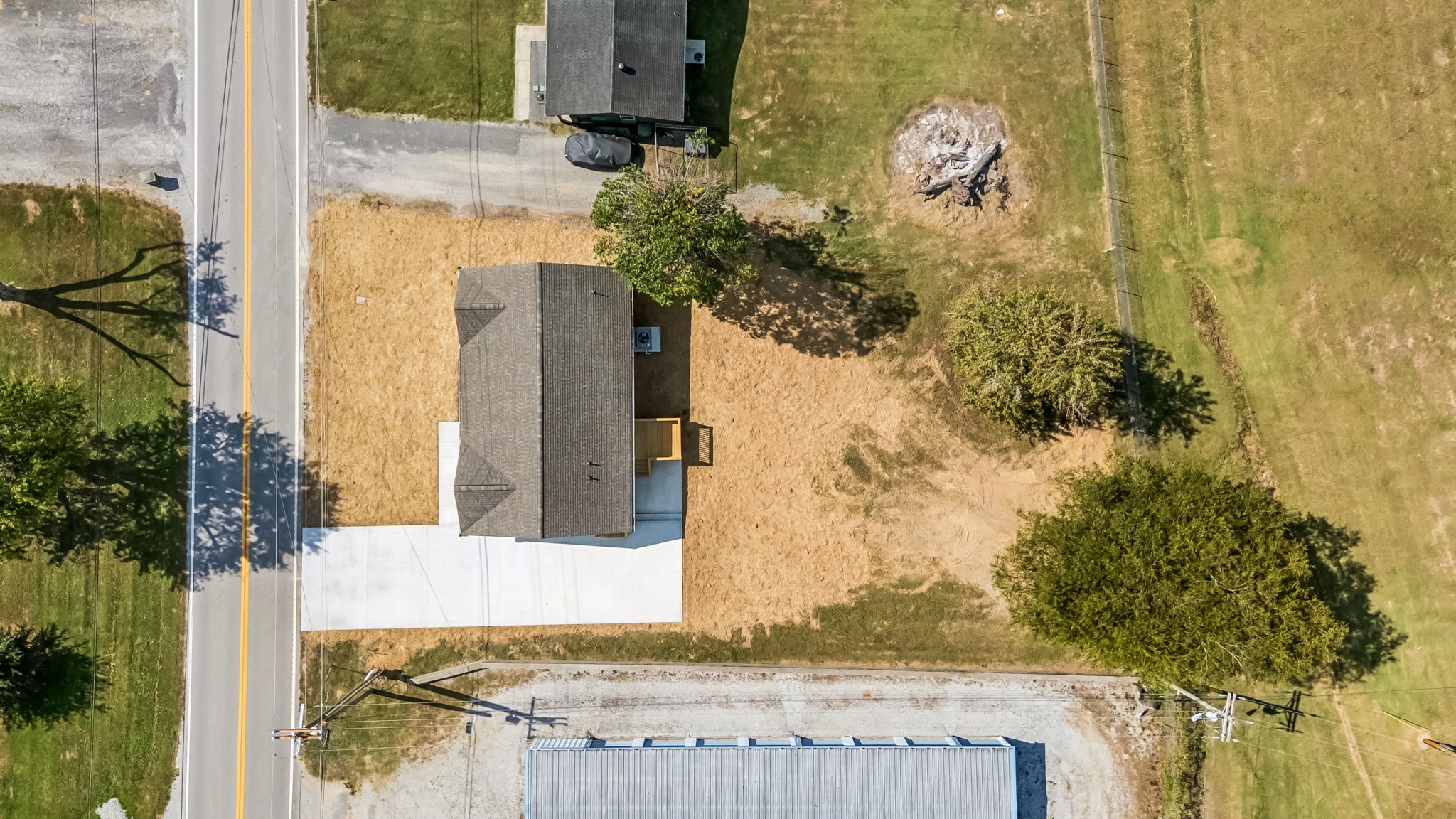 165 Main St, E Property Photo 47