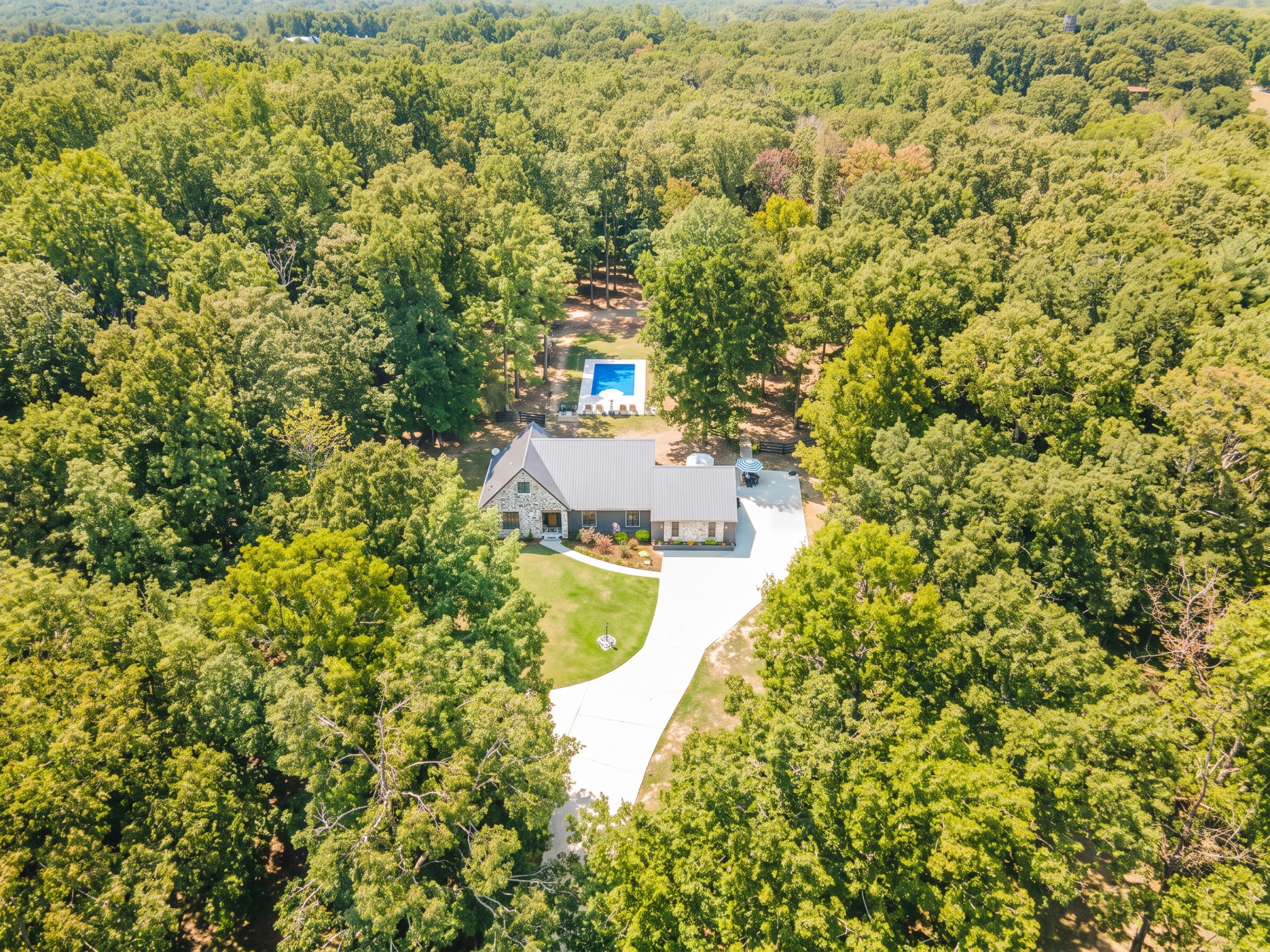 1340 Puckett Hollow Rd Property Photo 1