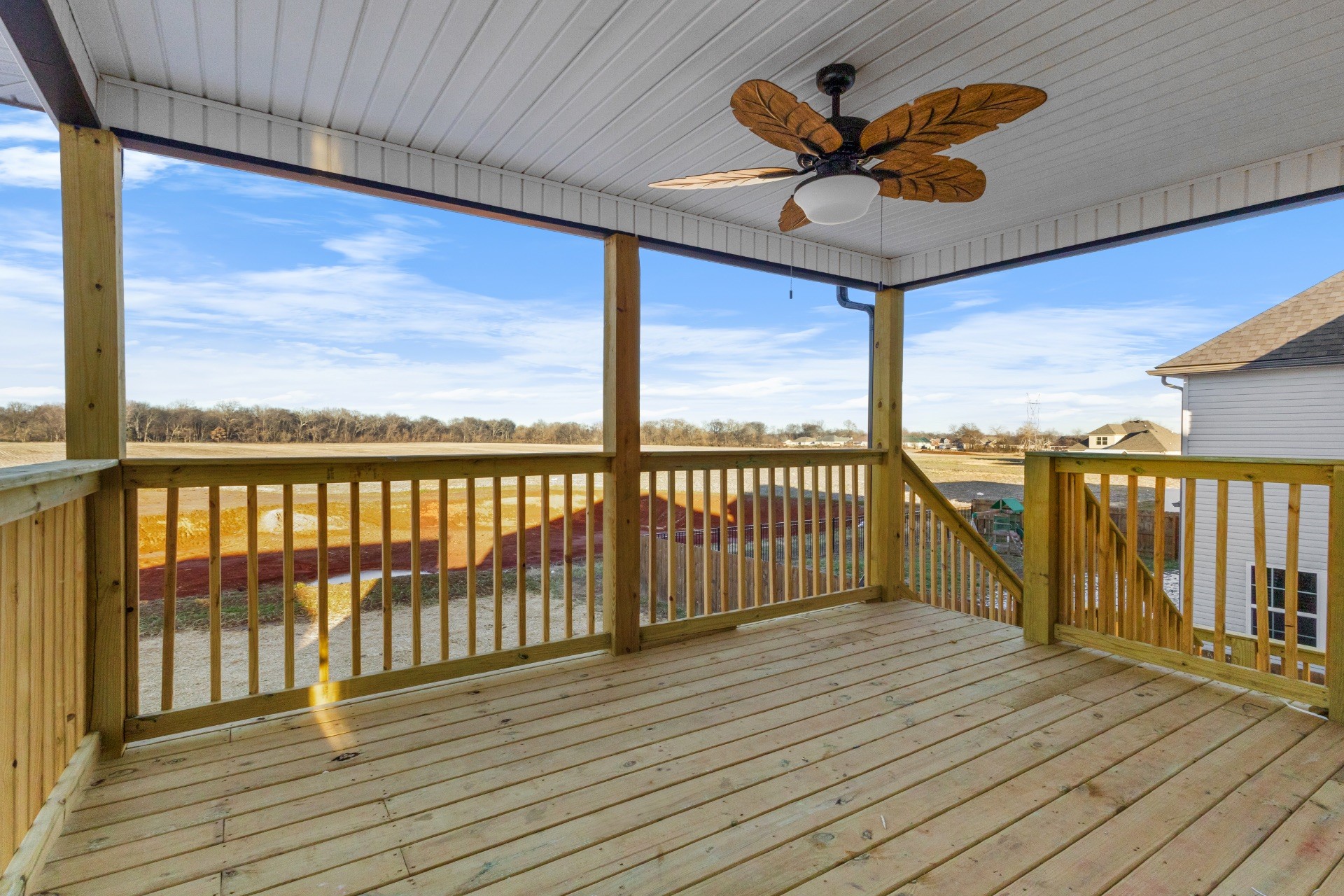 1194 Gardenia Ln Property Photo 16