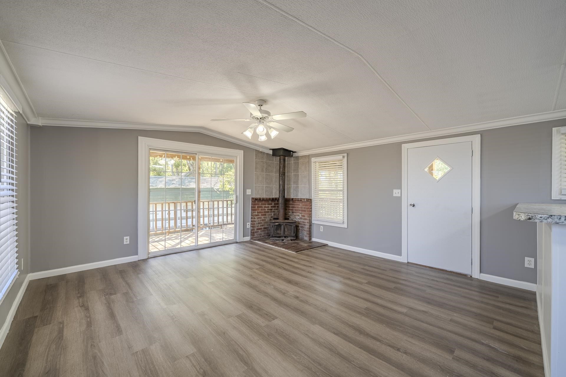 285 Bellis Rd Property Photo 9