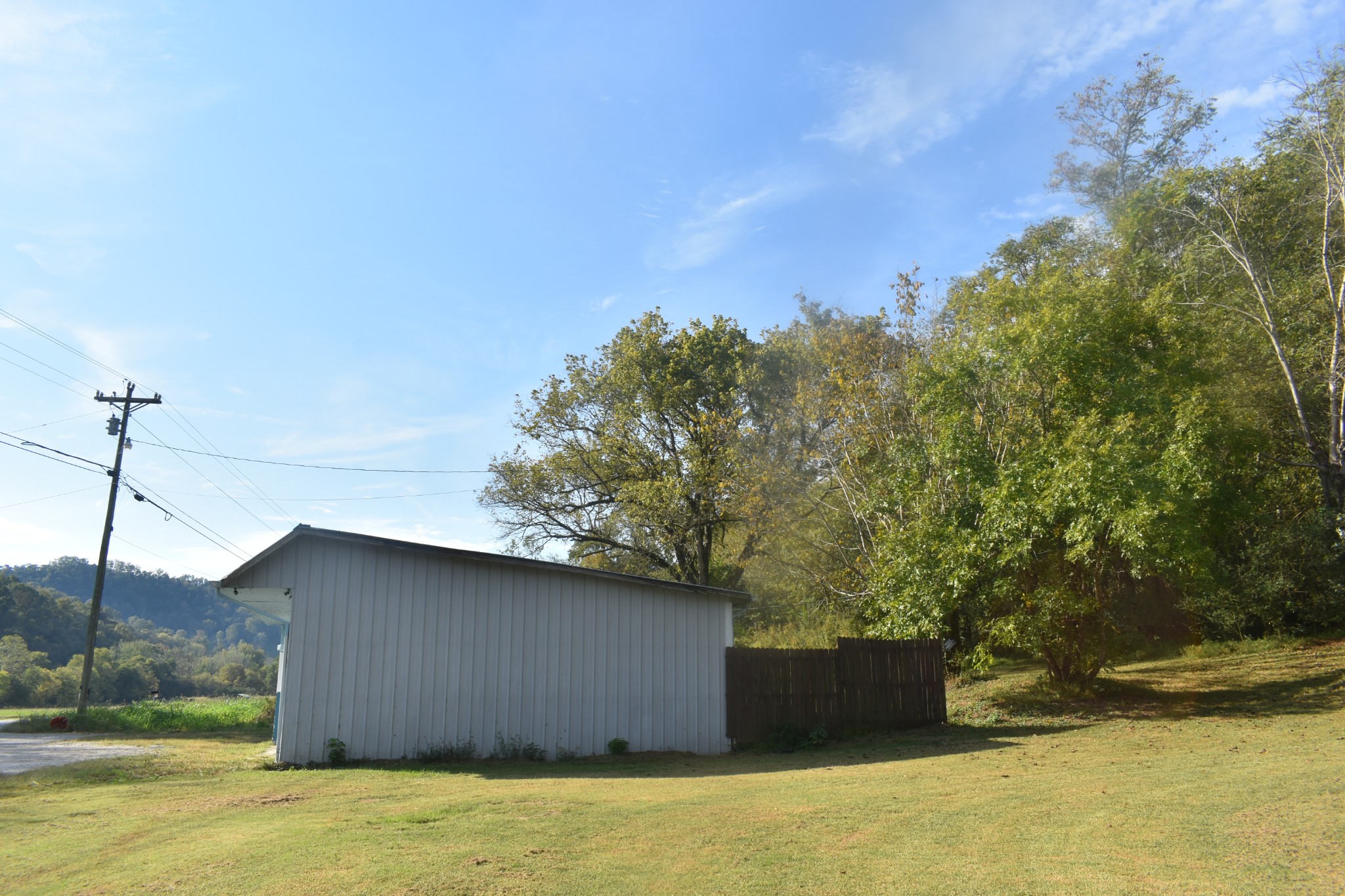 701 Pleasant Shade Hwy Property Photo 4