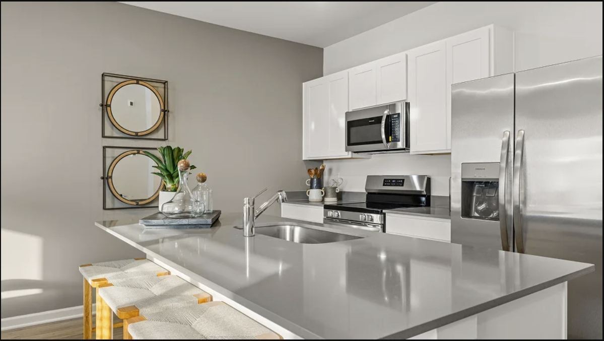 366 Golden Deer Drive Property Photo 6