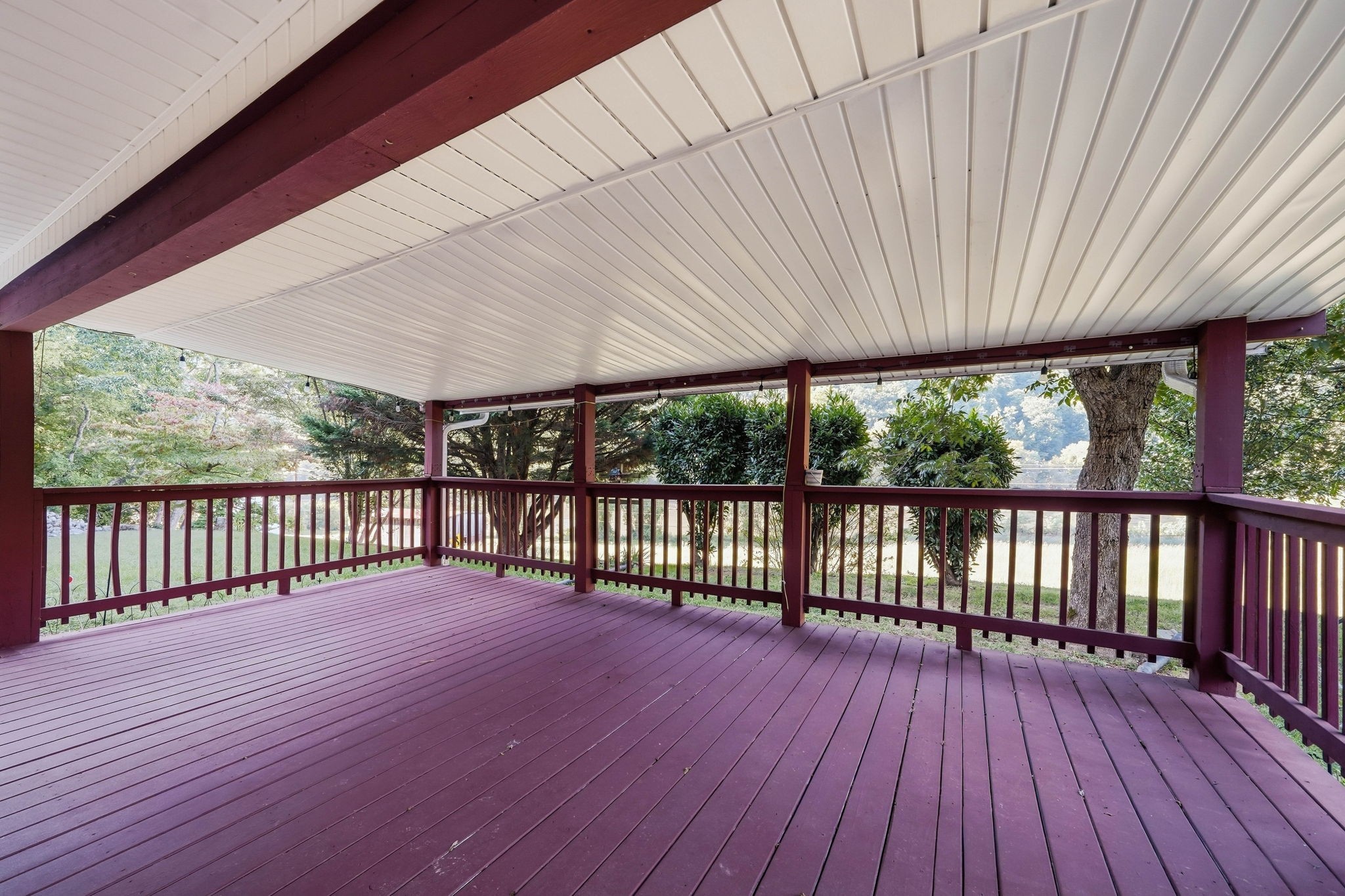1958 Highway 25 70, E Property Photo 4