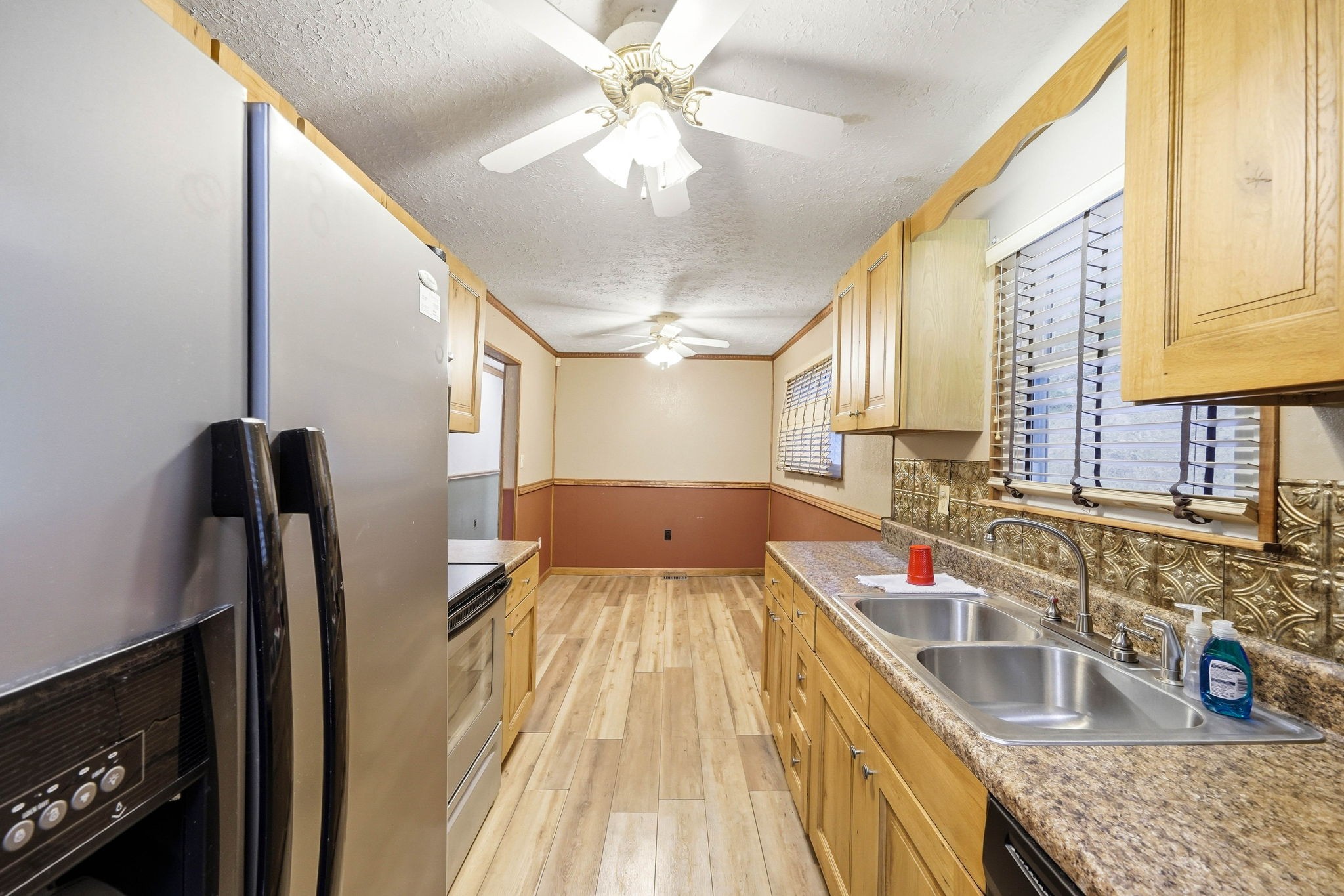 1958 Highway 25 70, E Property Photo 8