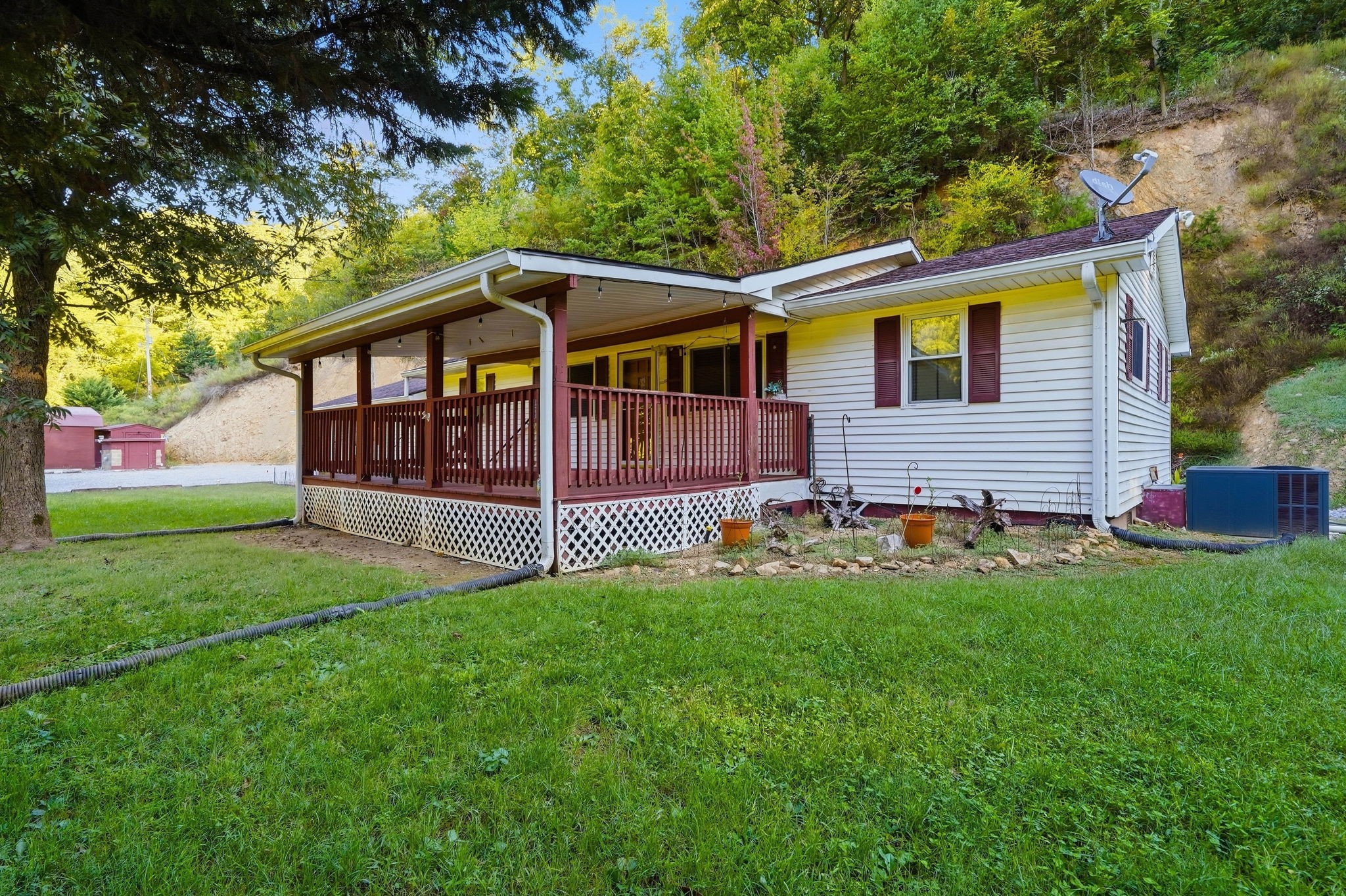 1958 Highway 25 70, E Property Photo 21
