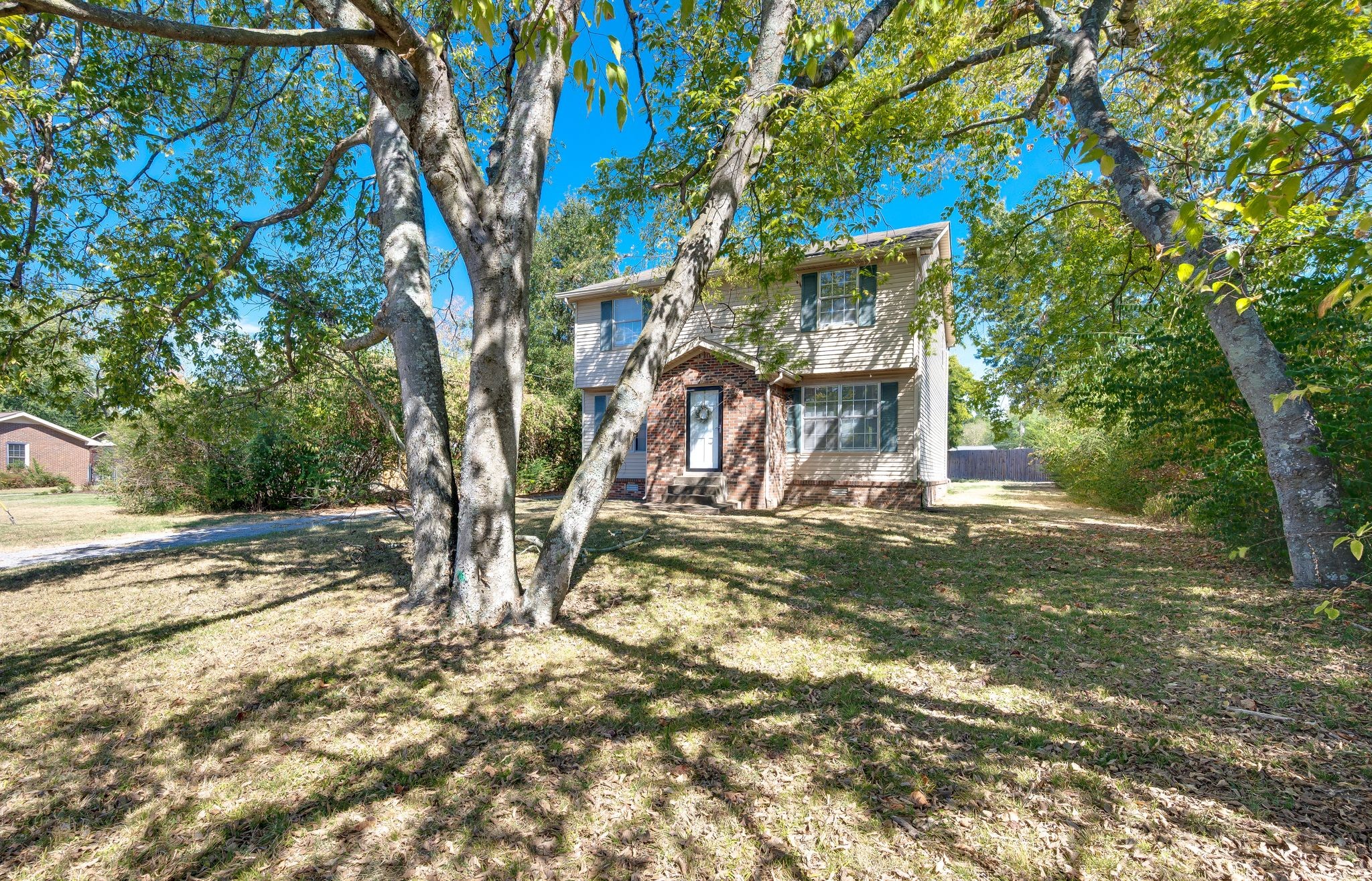 7480 Harrow Dr Property Photo 5
