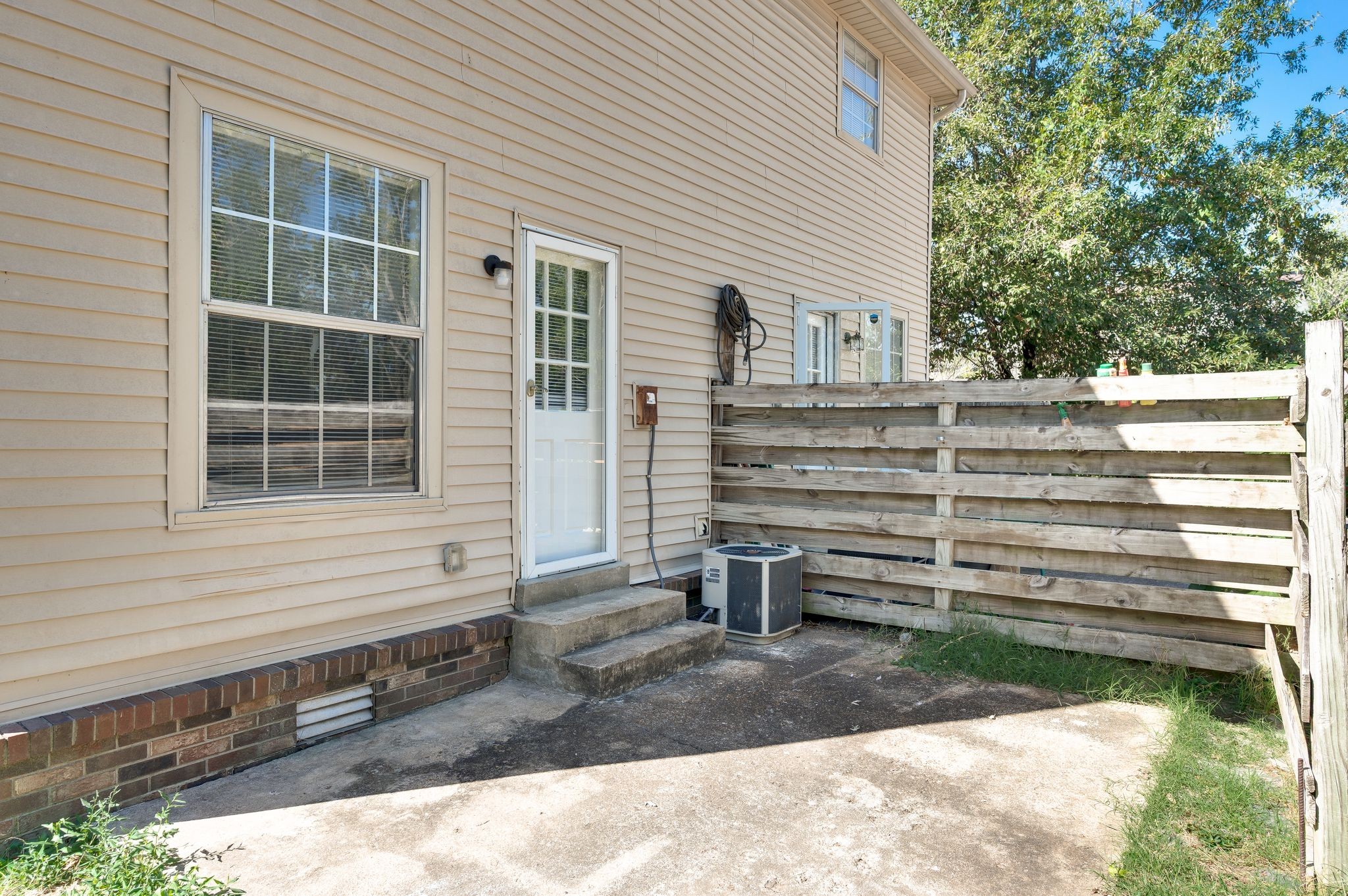 7480 Harrow Dr Property Photo 29