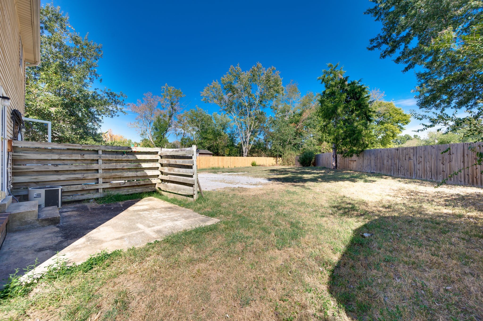 7480 Harrow Dr Property Photo 31
