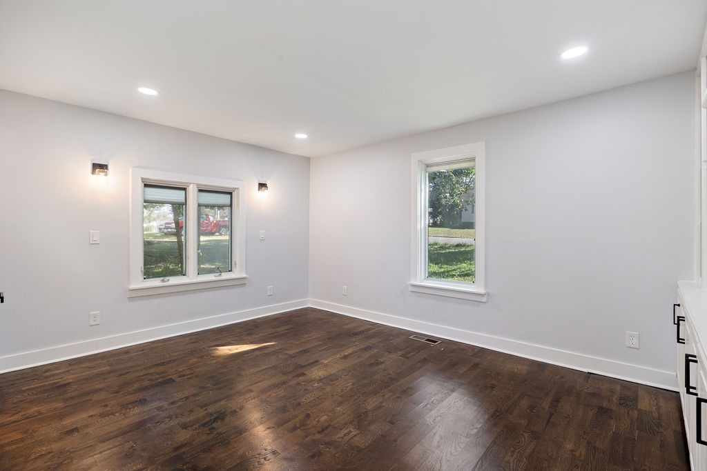 1124 Apple St Property Photo 15
