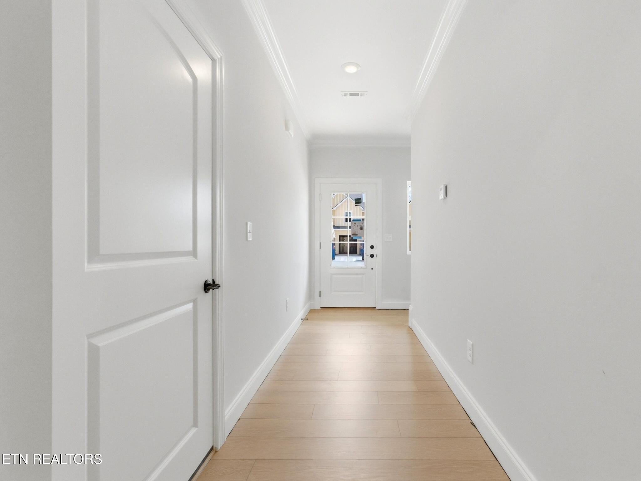 7352 Sun Blossom Lane Property Photo 9