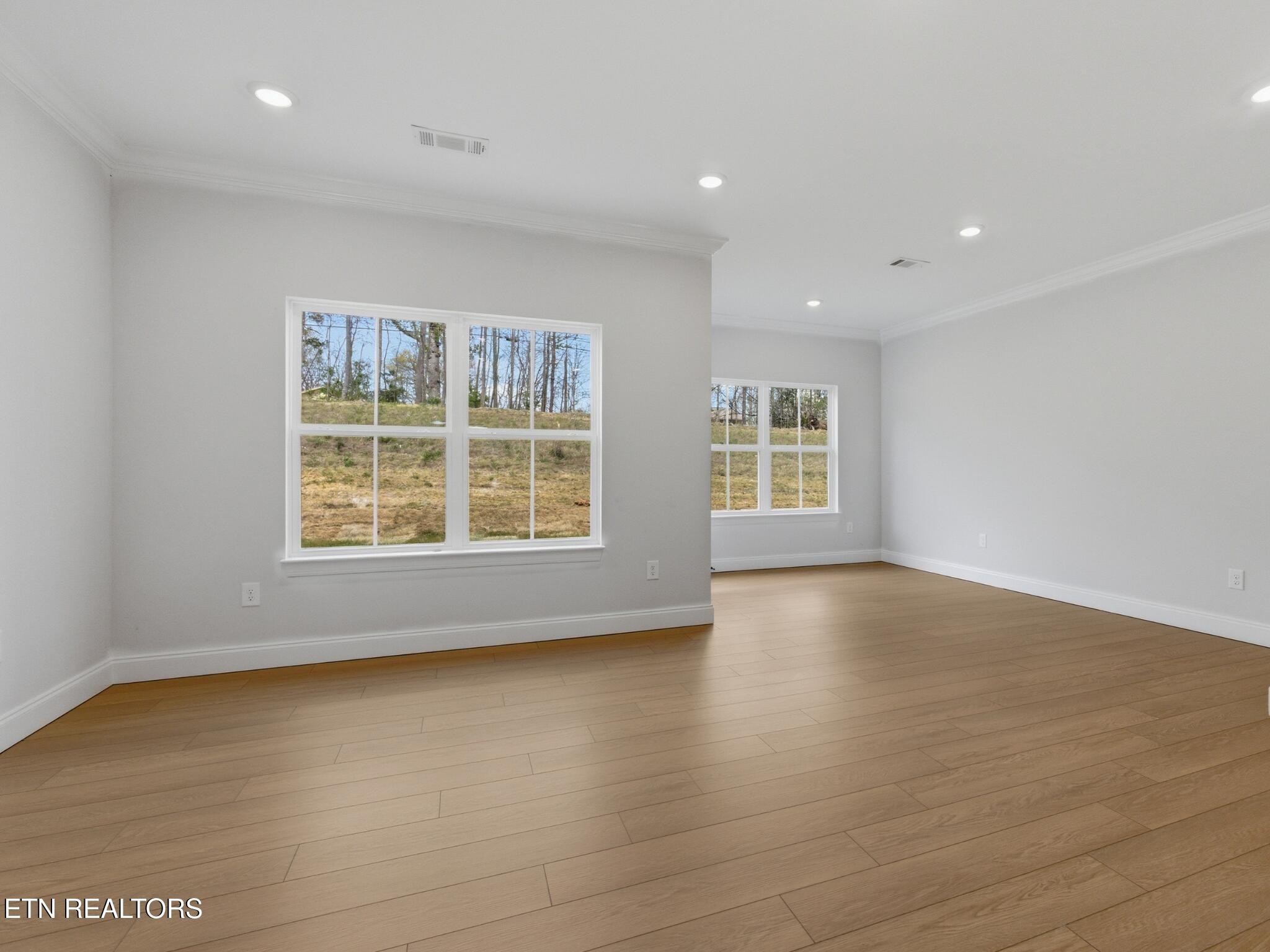 7352 Sun Blossom Lane Property Photo 16