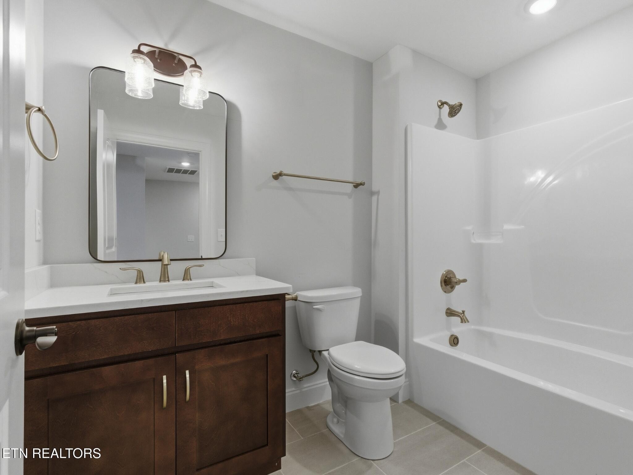 7352 Sun Blossom Lane Property Photo 27