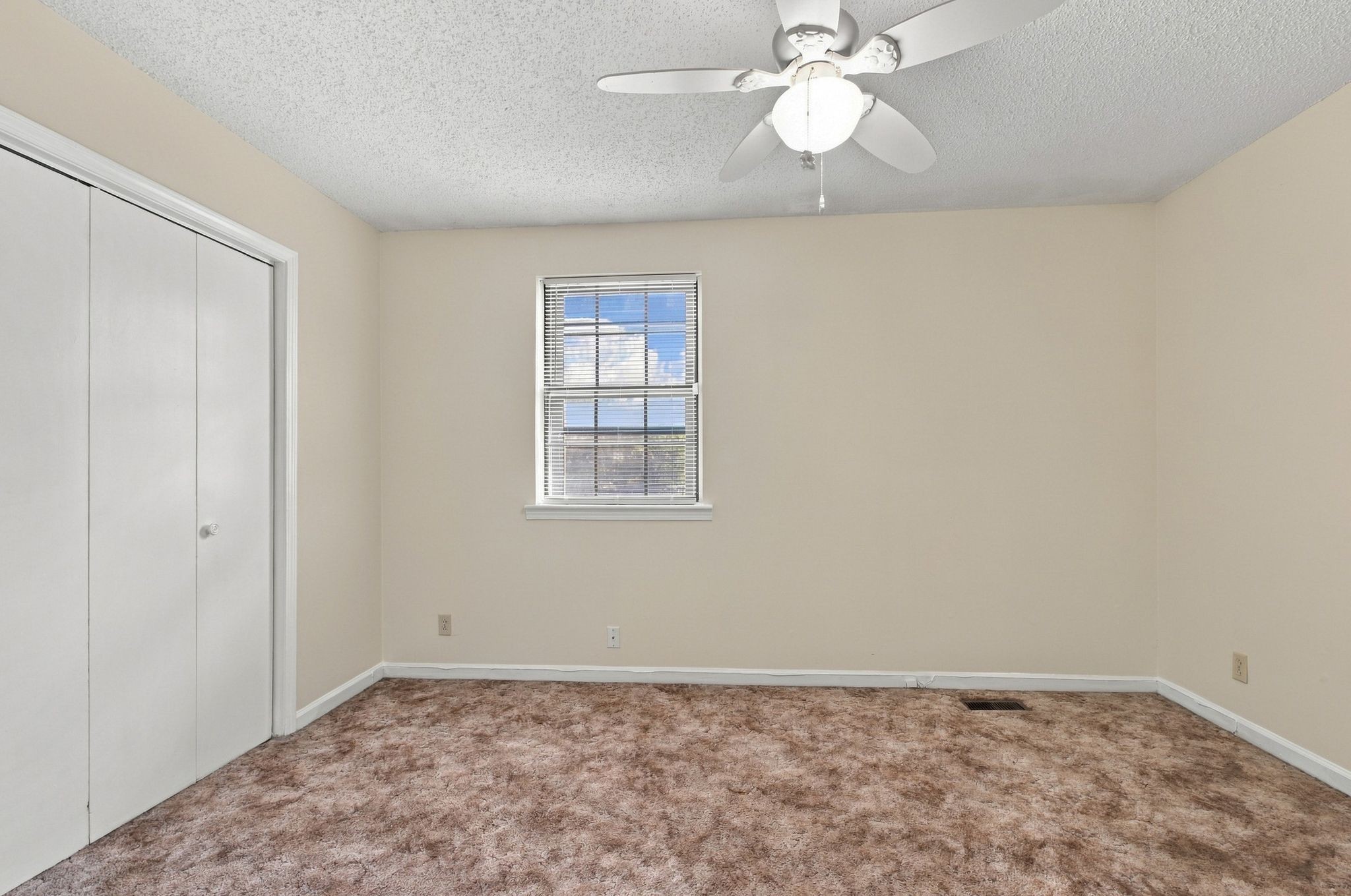 3147 Lakeland Dr Property Photo 10