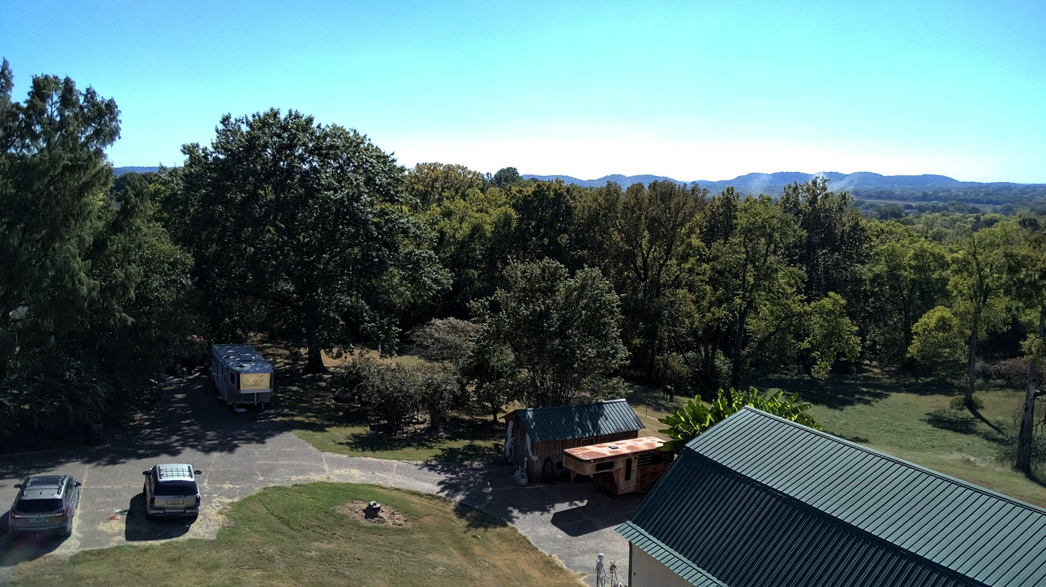 4269 Warren Rd Property Photo 6