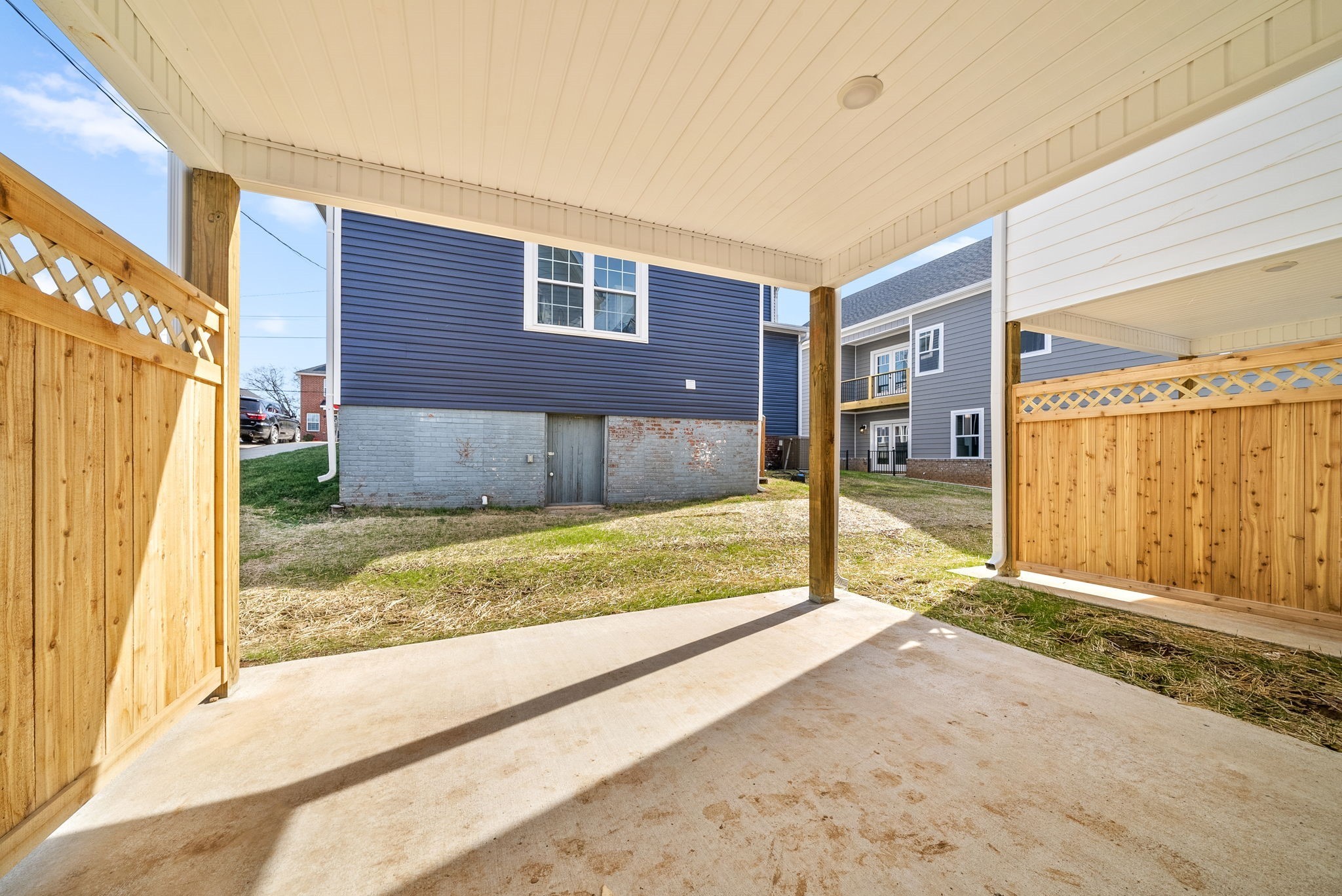 106 Cooper Pl Property Photo 23