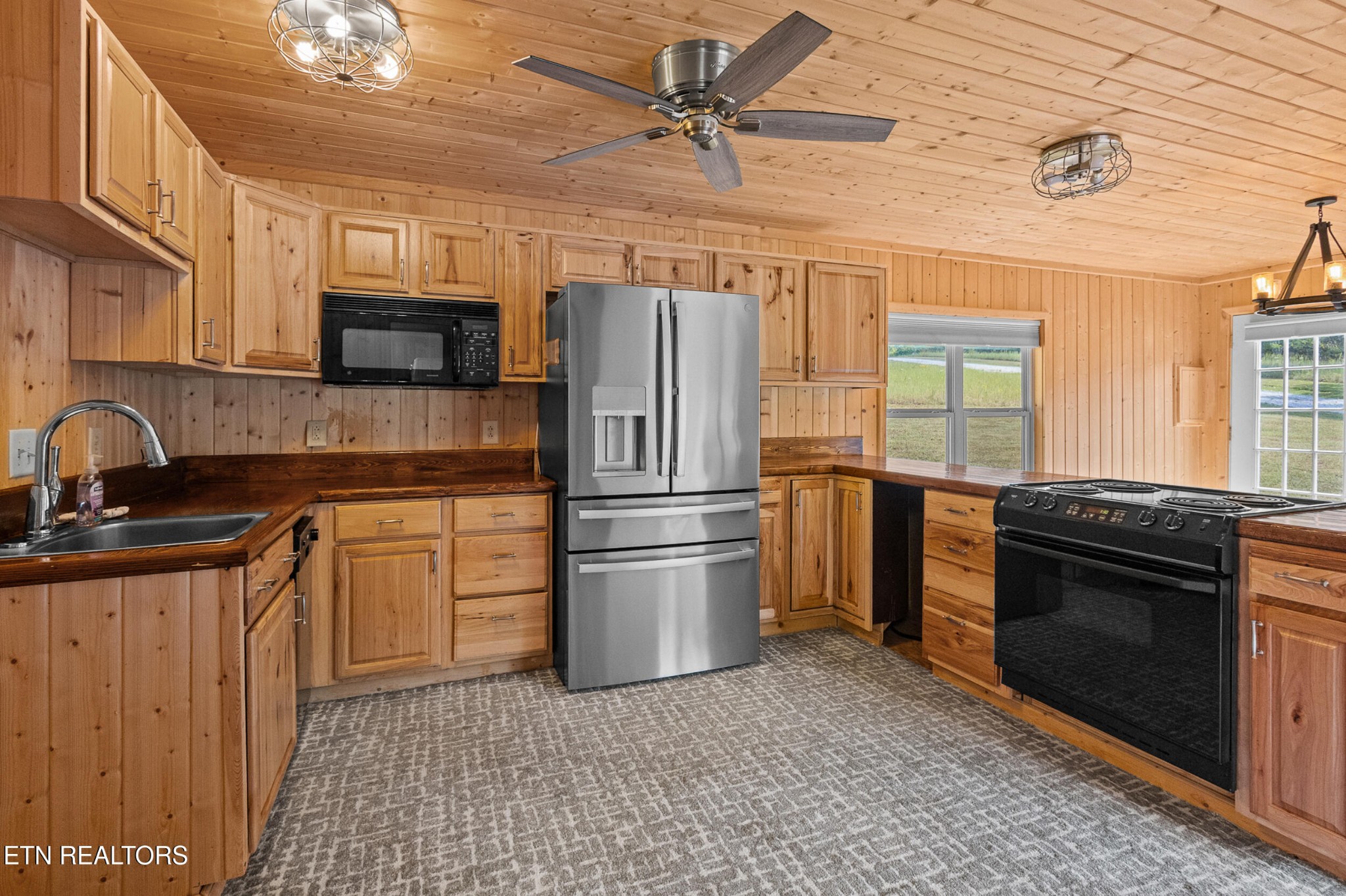 191 County Road 244 Property Photo 6