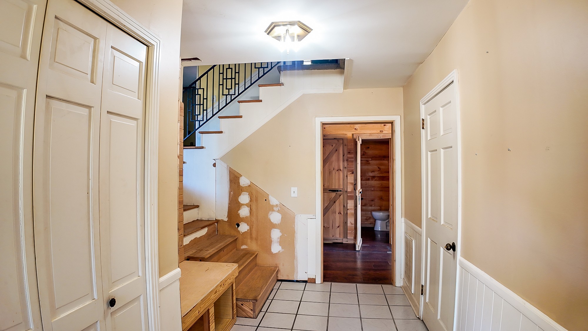 203 Carter St Property Photo 4