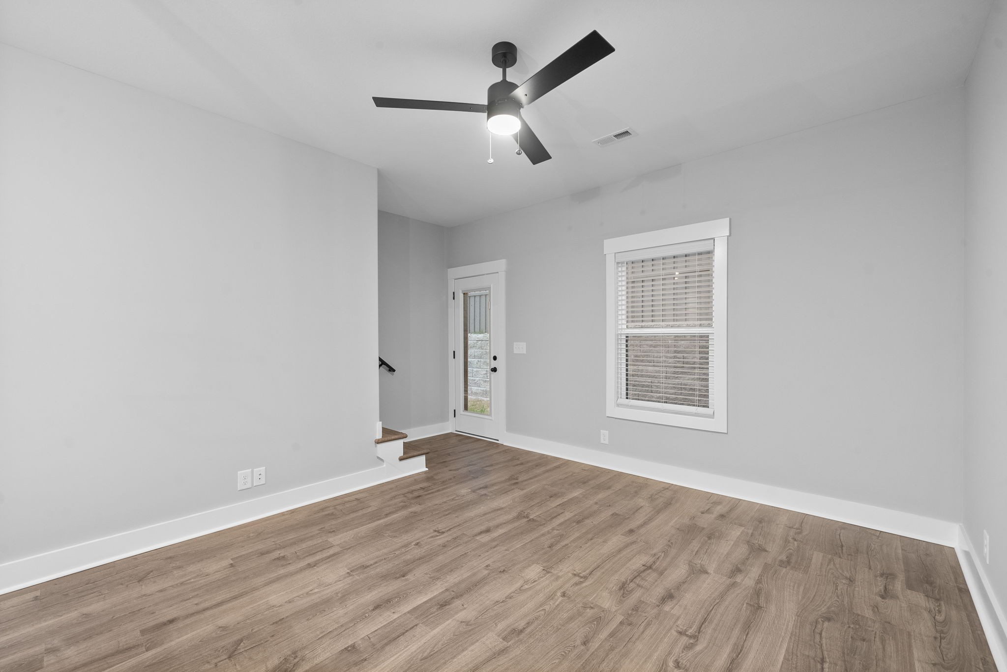 111 Hickory Grove Blvd Property Photo 5