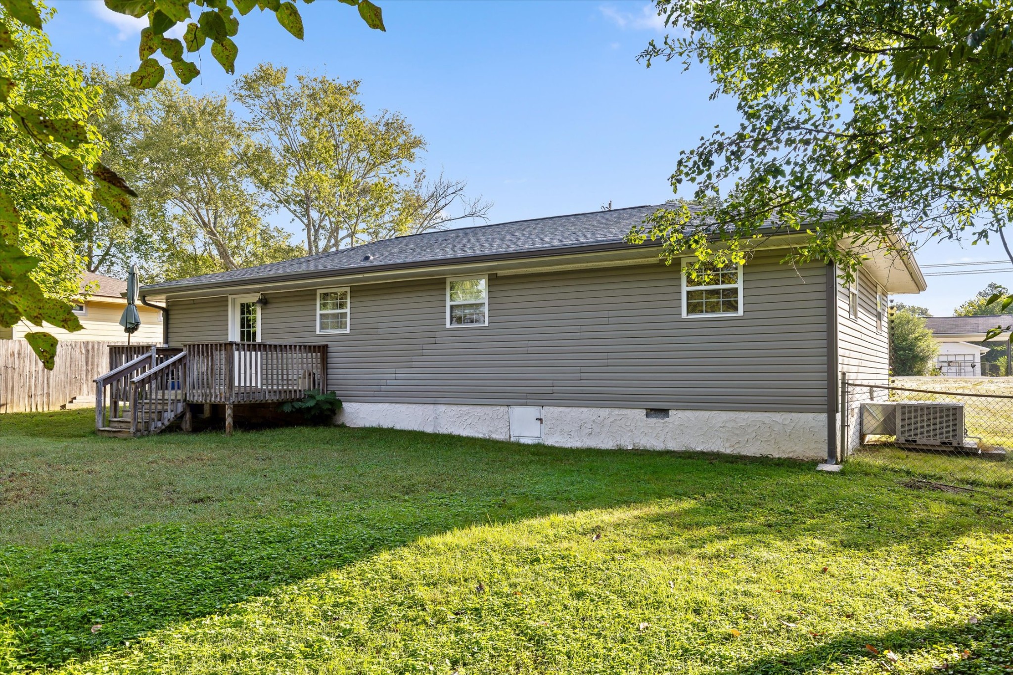 1321 Raydine Ln Property Photo 33