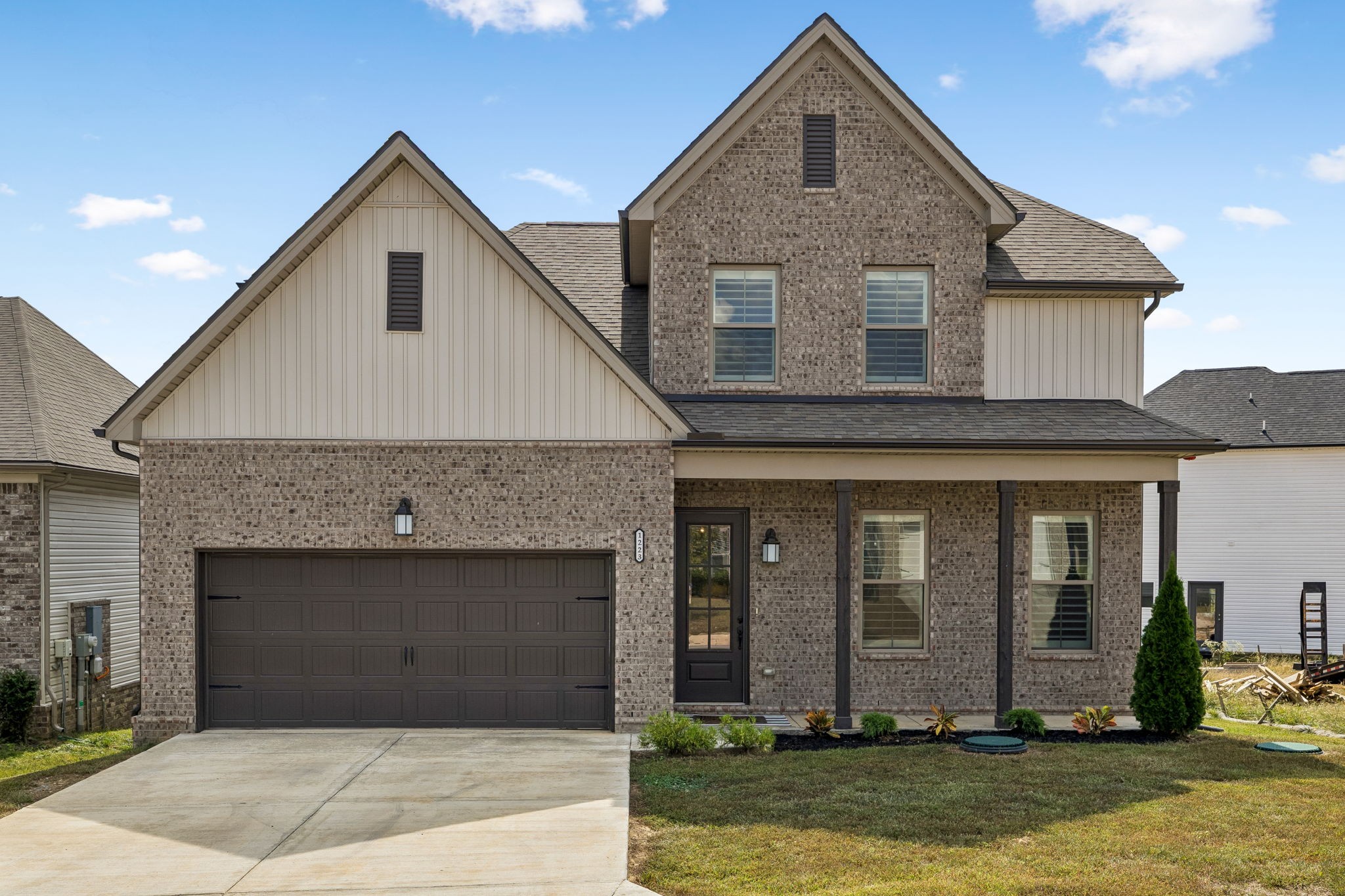 1223 Bear Branch Cir Property Photo 2