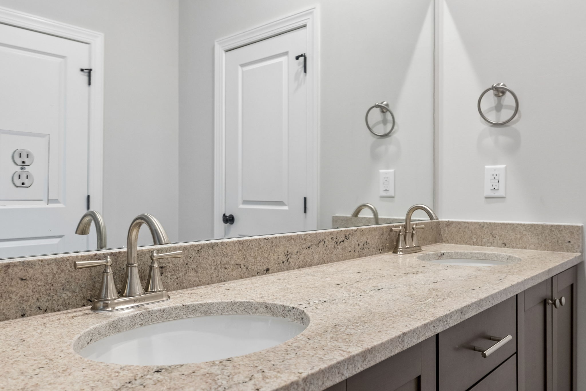 1223 Bear Branch Cir Property Photo 38