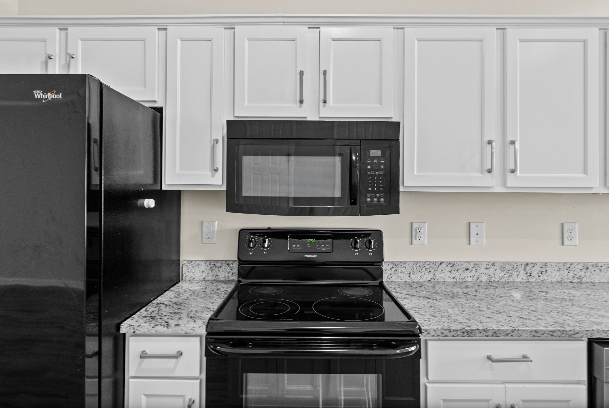 35 Ellington Ter Property Photo 10
