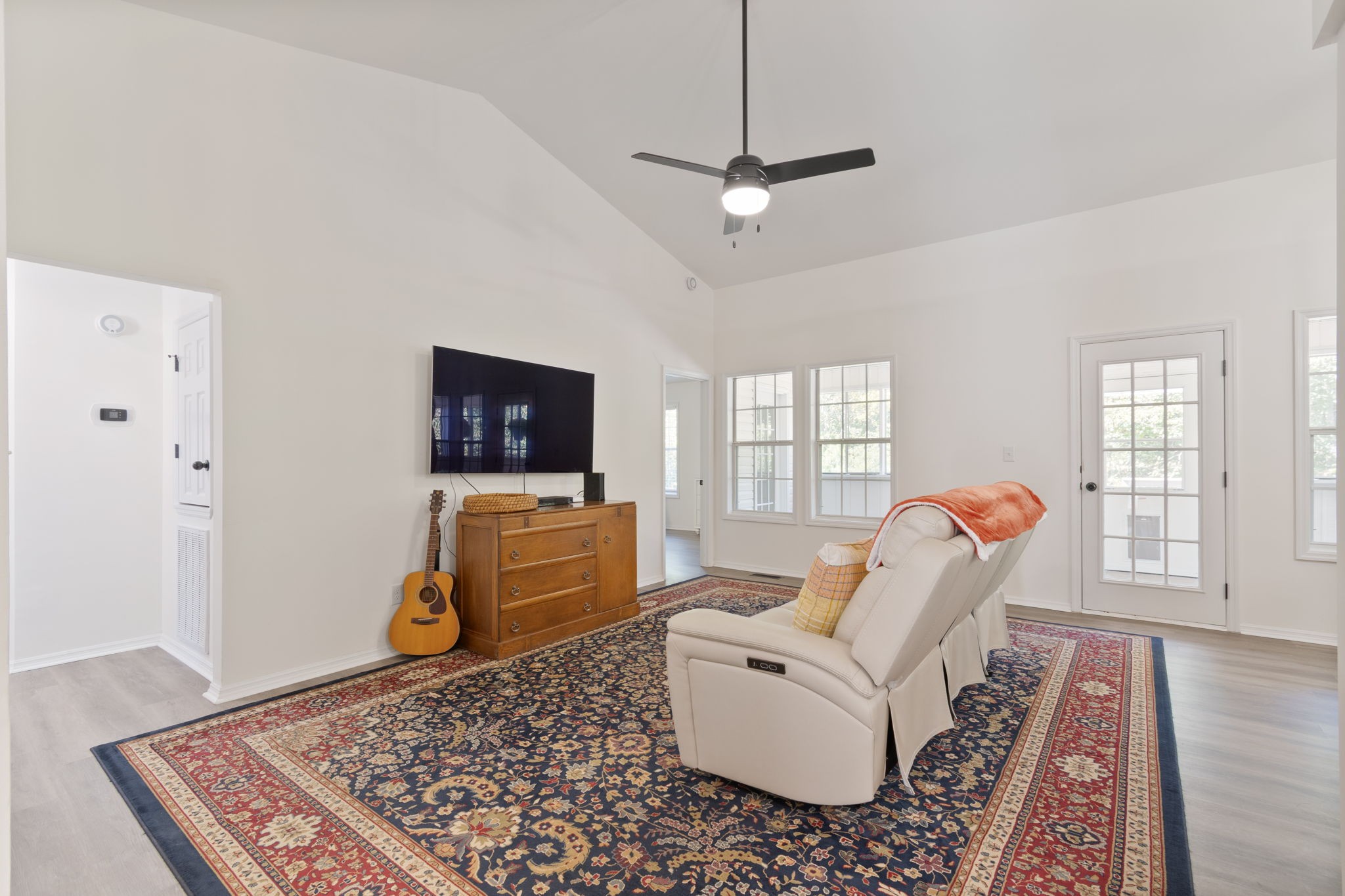 2059 Clara Mathis Rd Property Photo 4