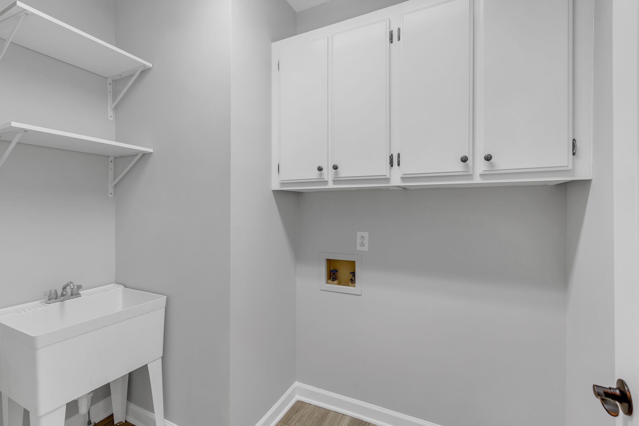 392 Forrest Park Cir Property Photo 24