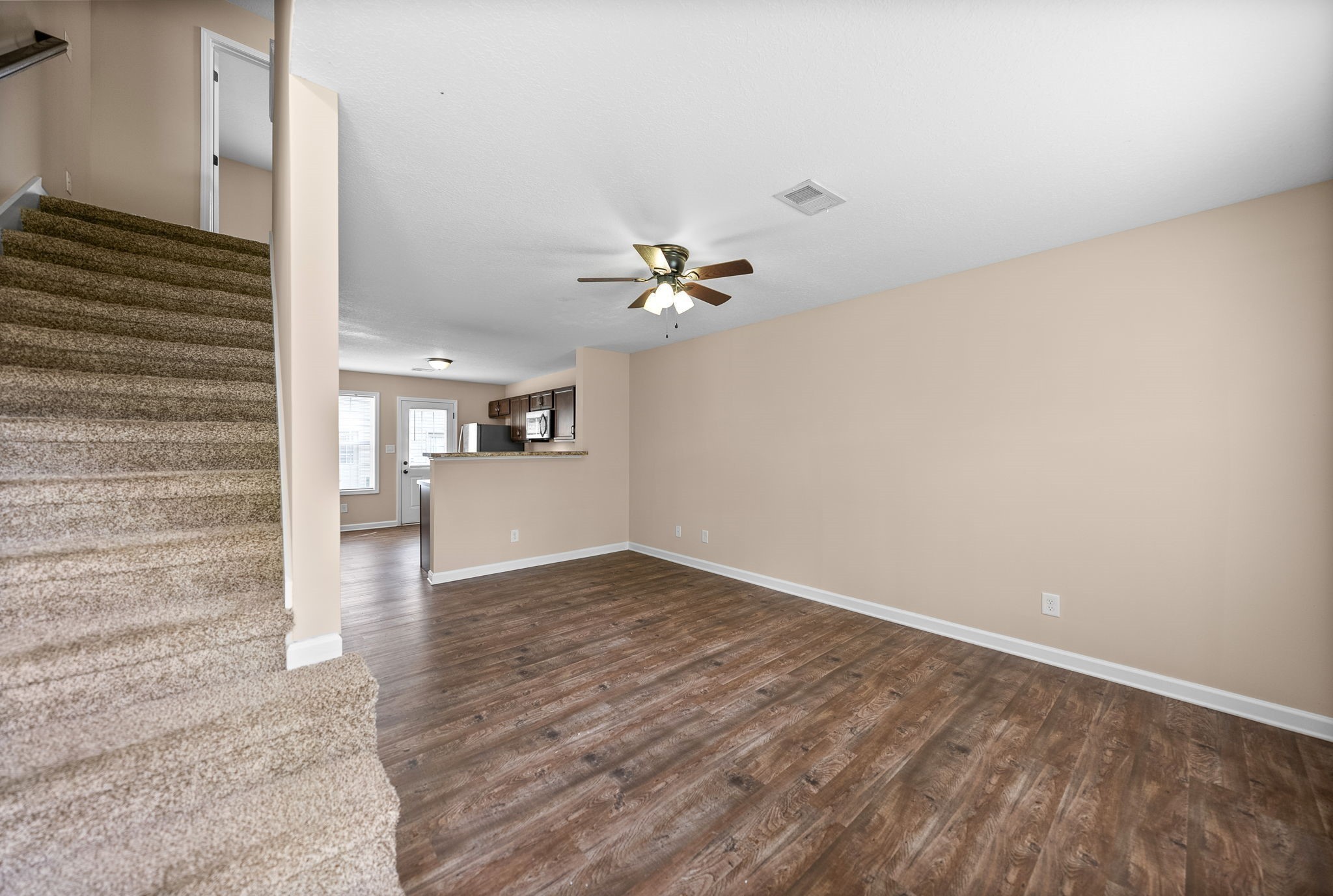 390 Mcgee Court Property Photo 3