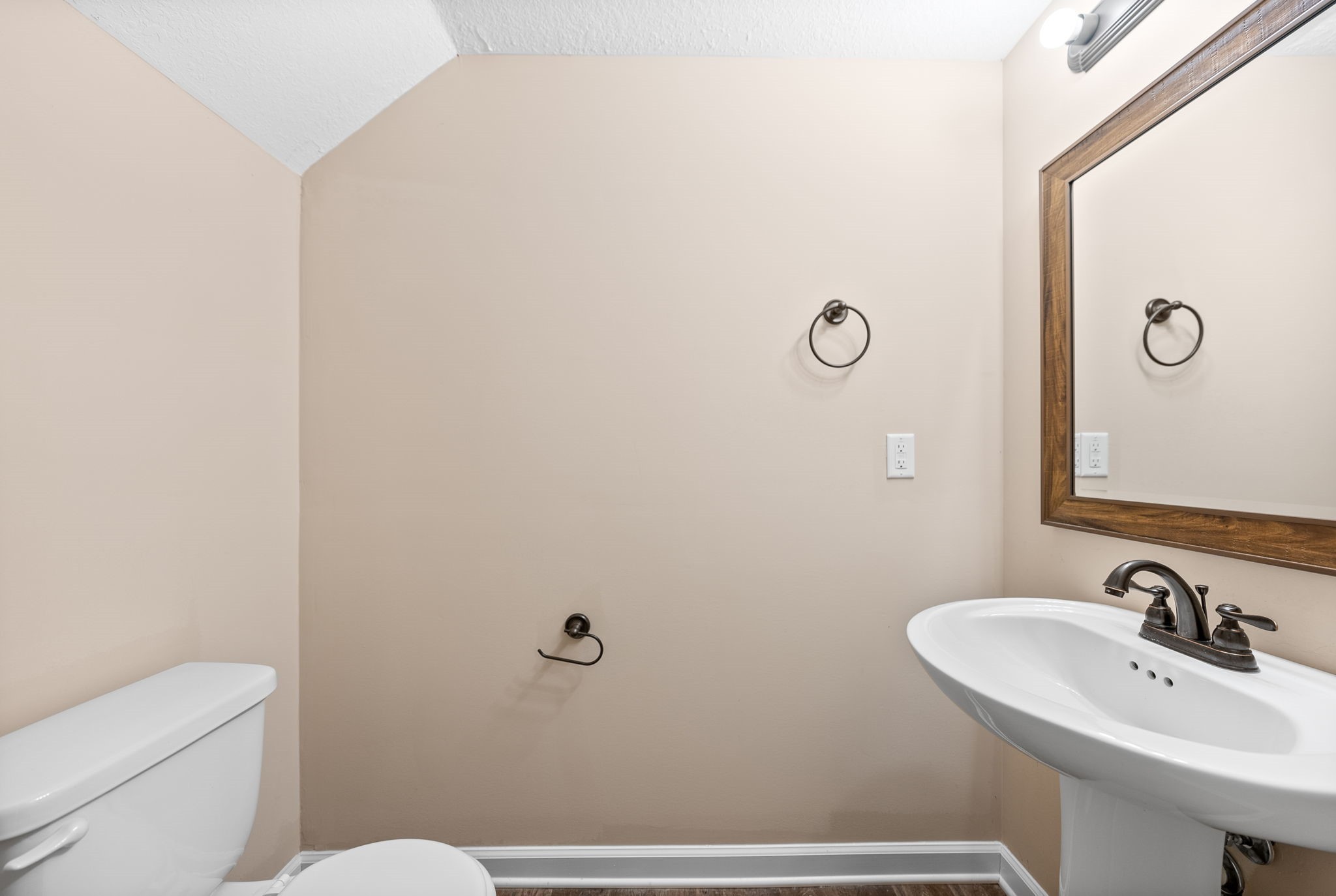 390 Mcgee Court Property Photo 12