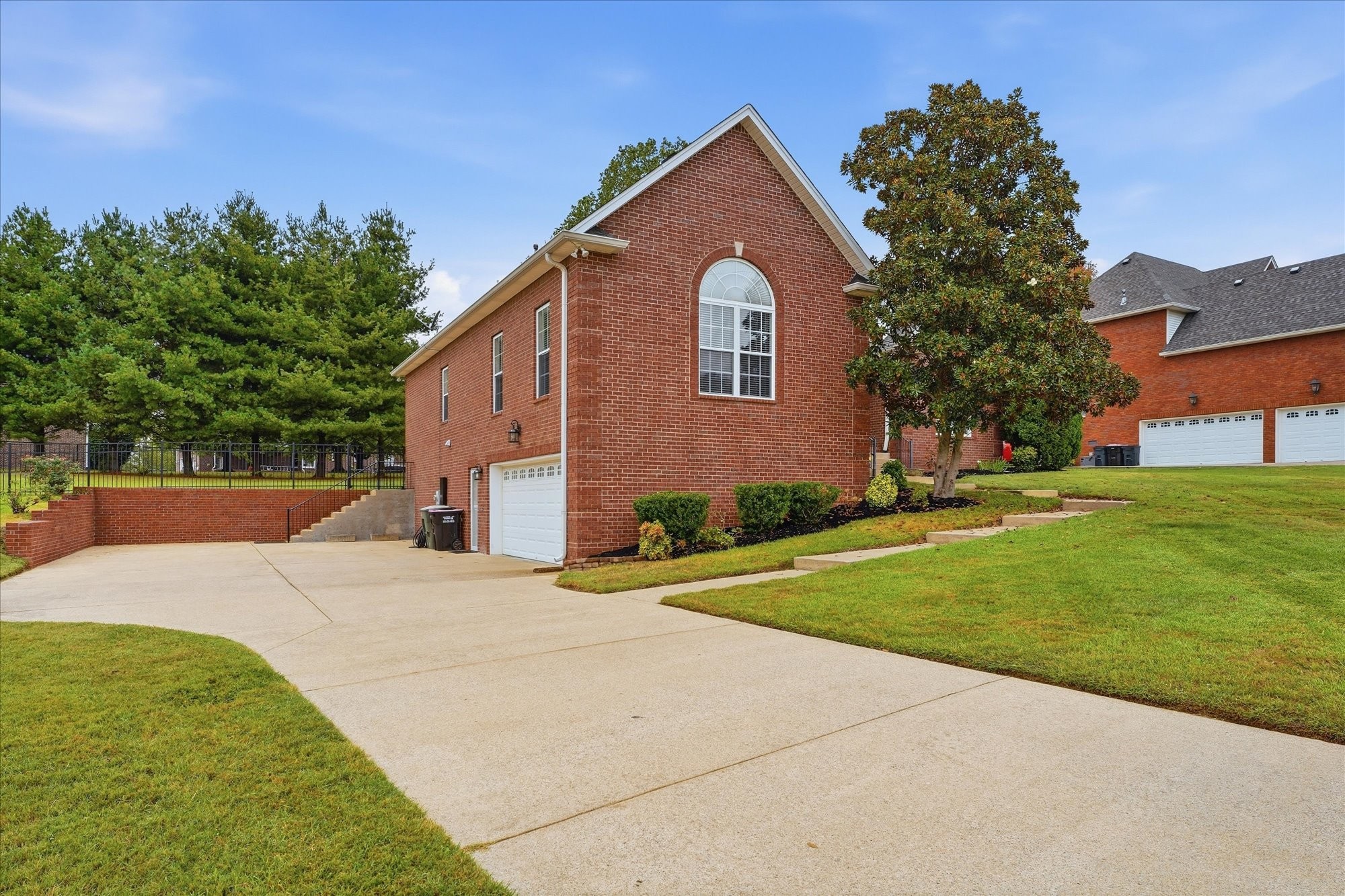 4006 Pilgrim Trl Property Photo 3