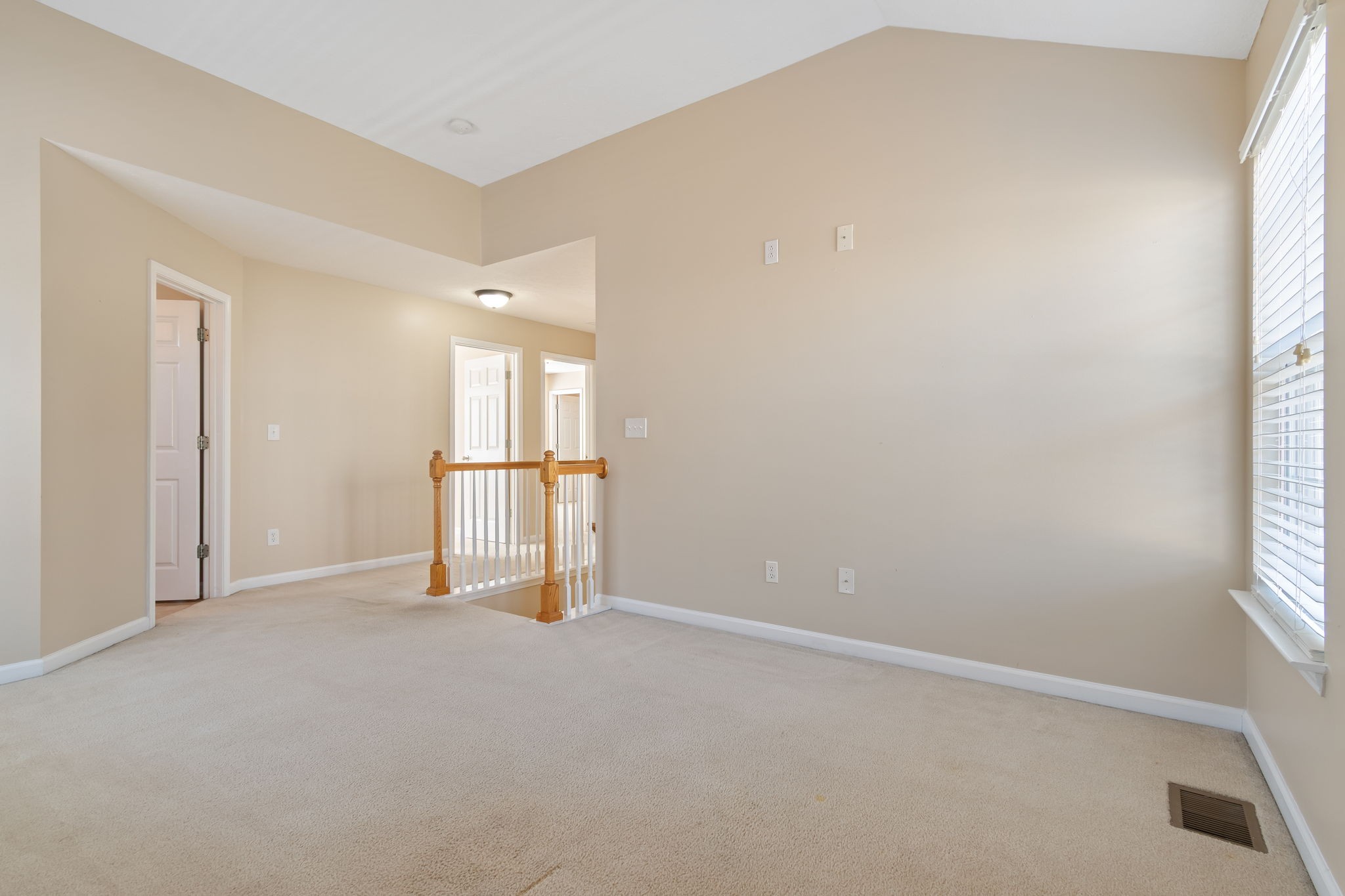 1430 Bern Dr Property Photo 14