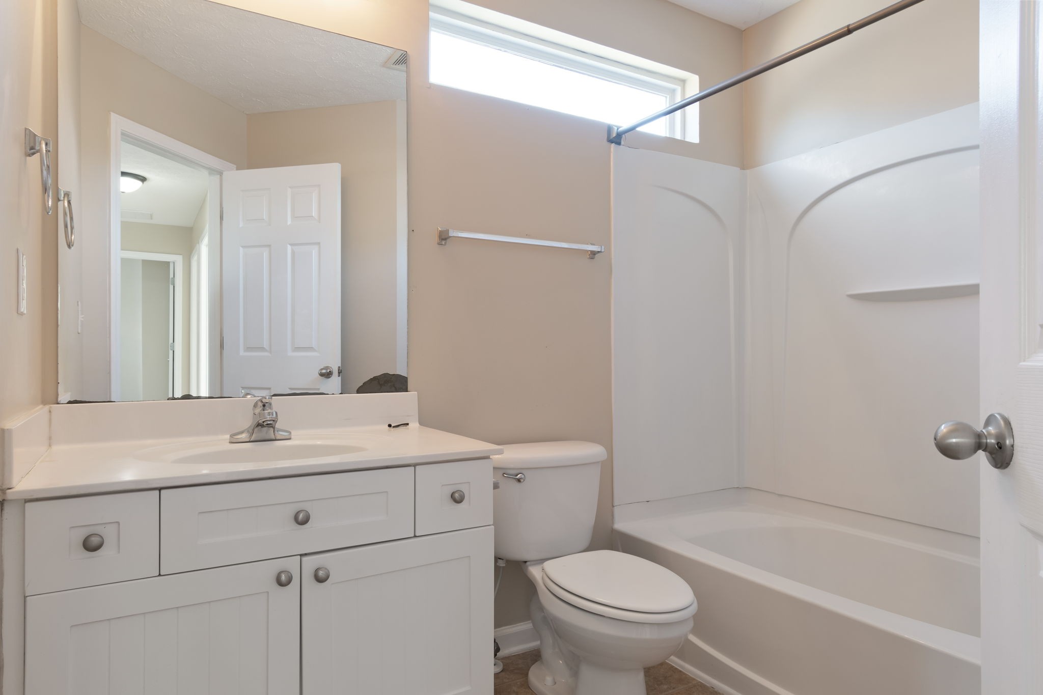 1430 Bern Dr Property Photo 16