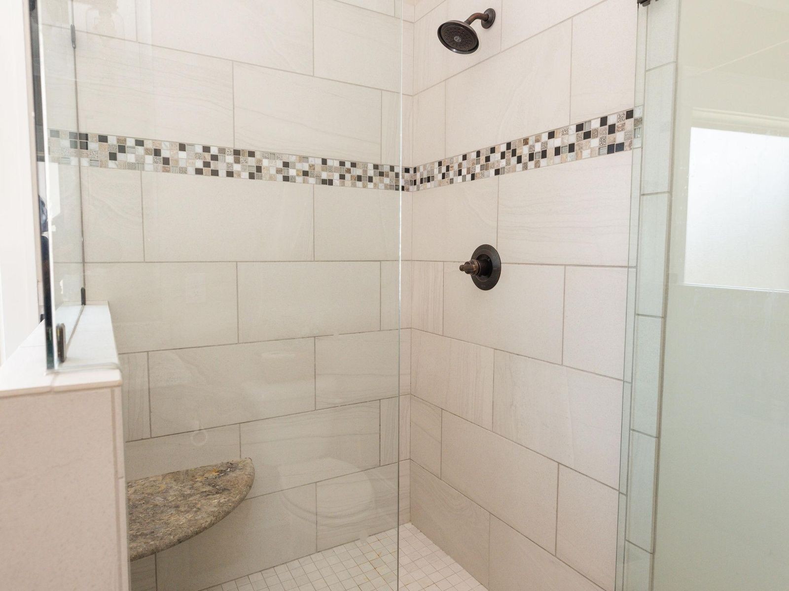 711 Brooke Cv Property Photo 14