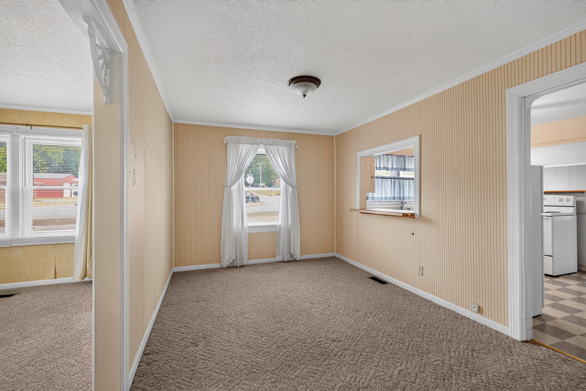 1801 Scribner Ave Property Photo 12